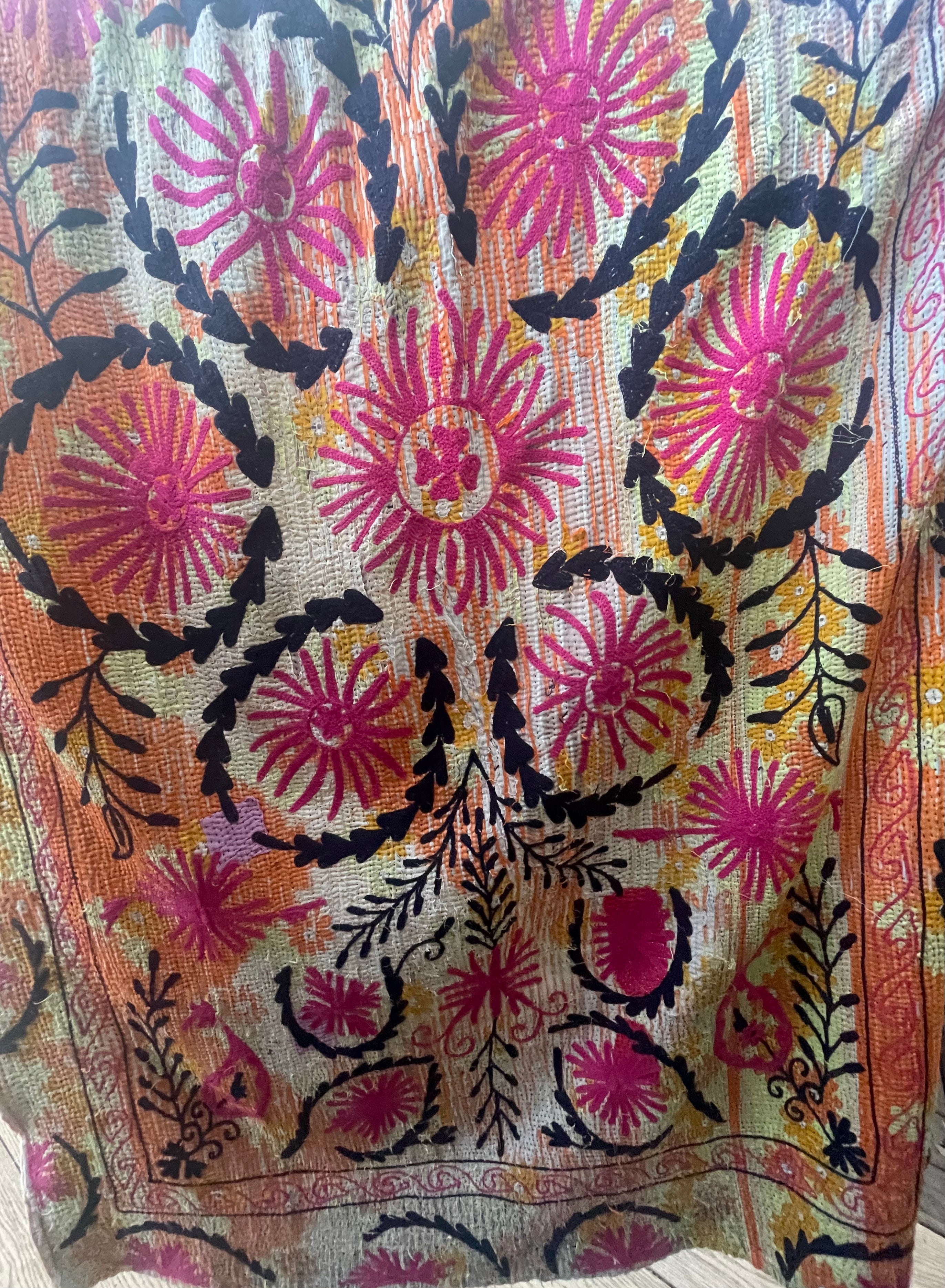 Suzani Vintage Kantha - BARISTA
