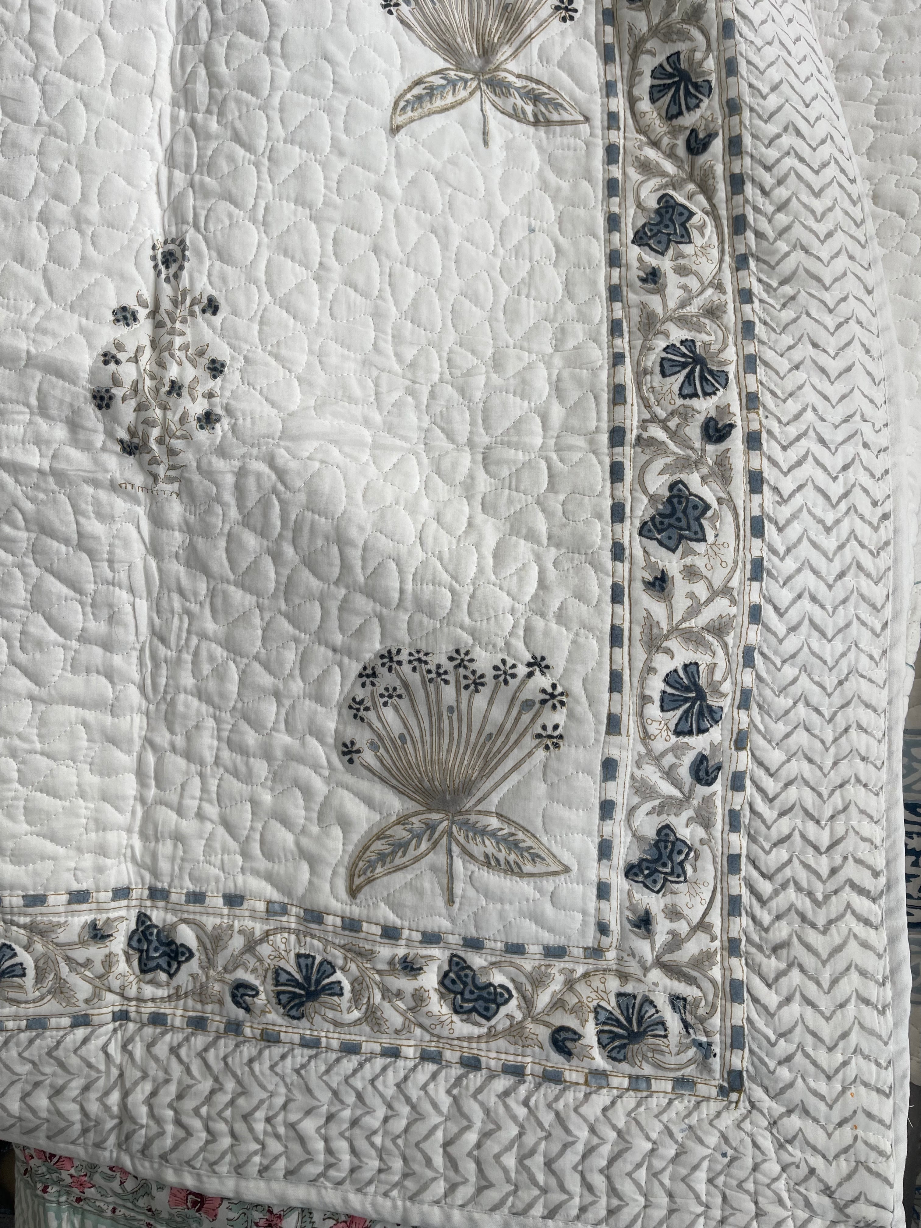 Cotton Quilt - Thistle Down