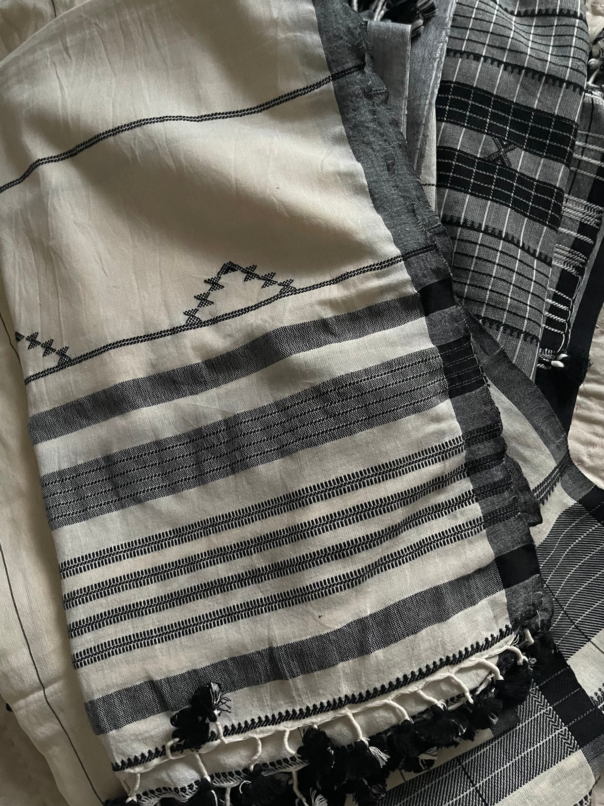 Handloomed Cotton Scarf - Horizontal Pinstripe Parchment