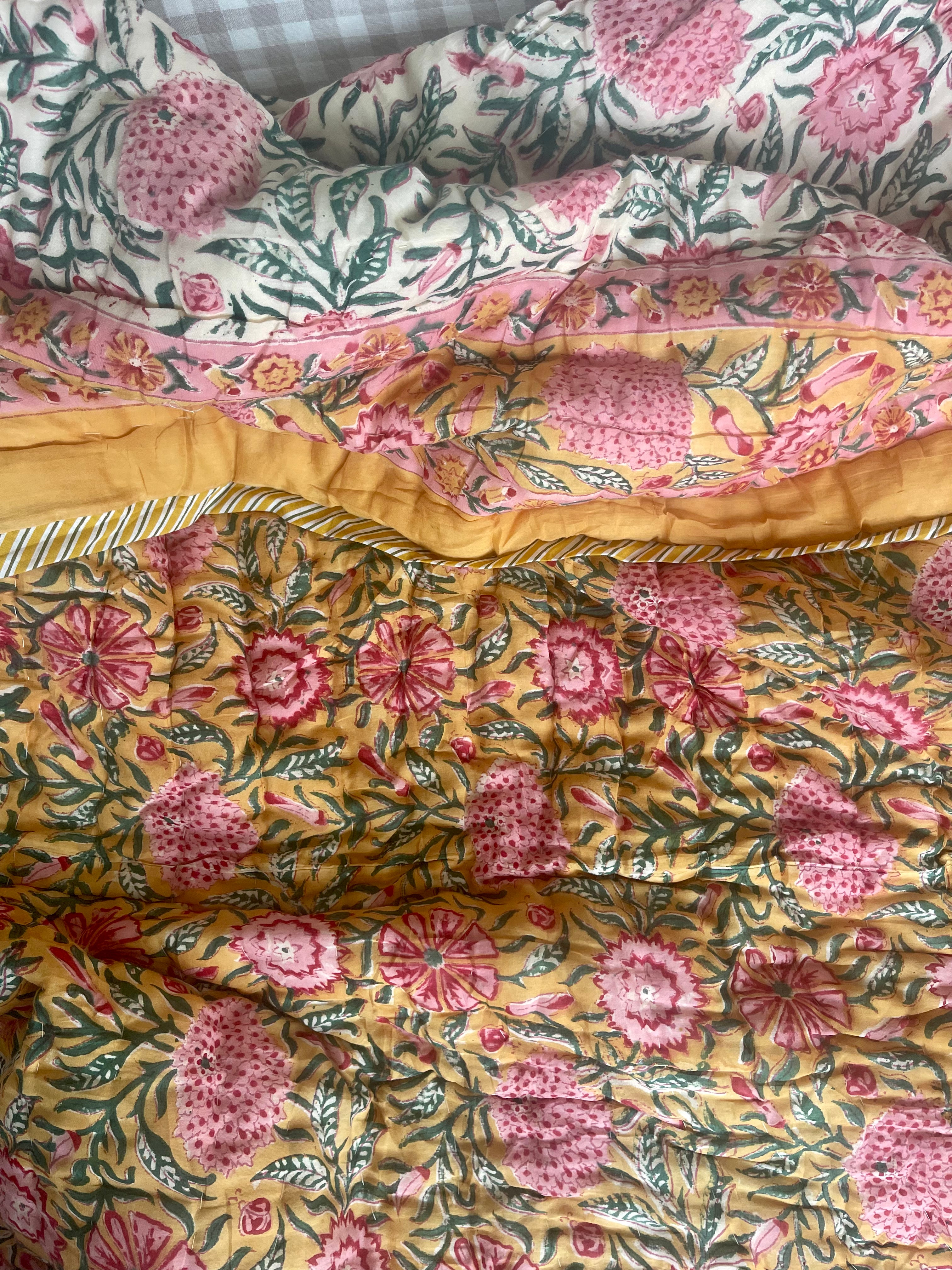 Jaipuri Cotton Quilt - JOYFUL