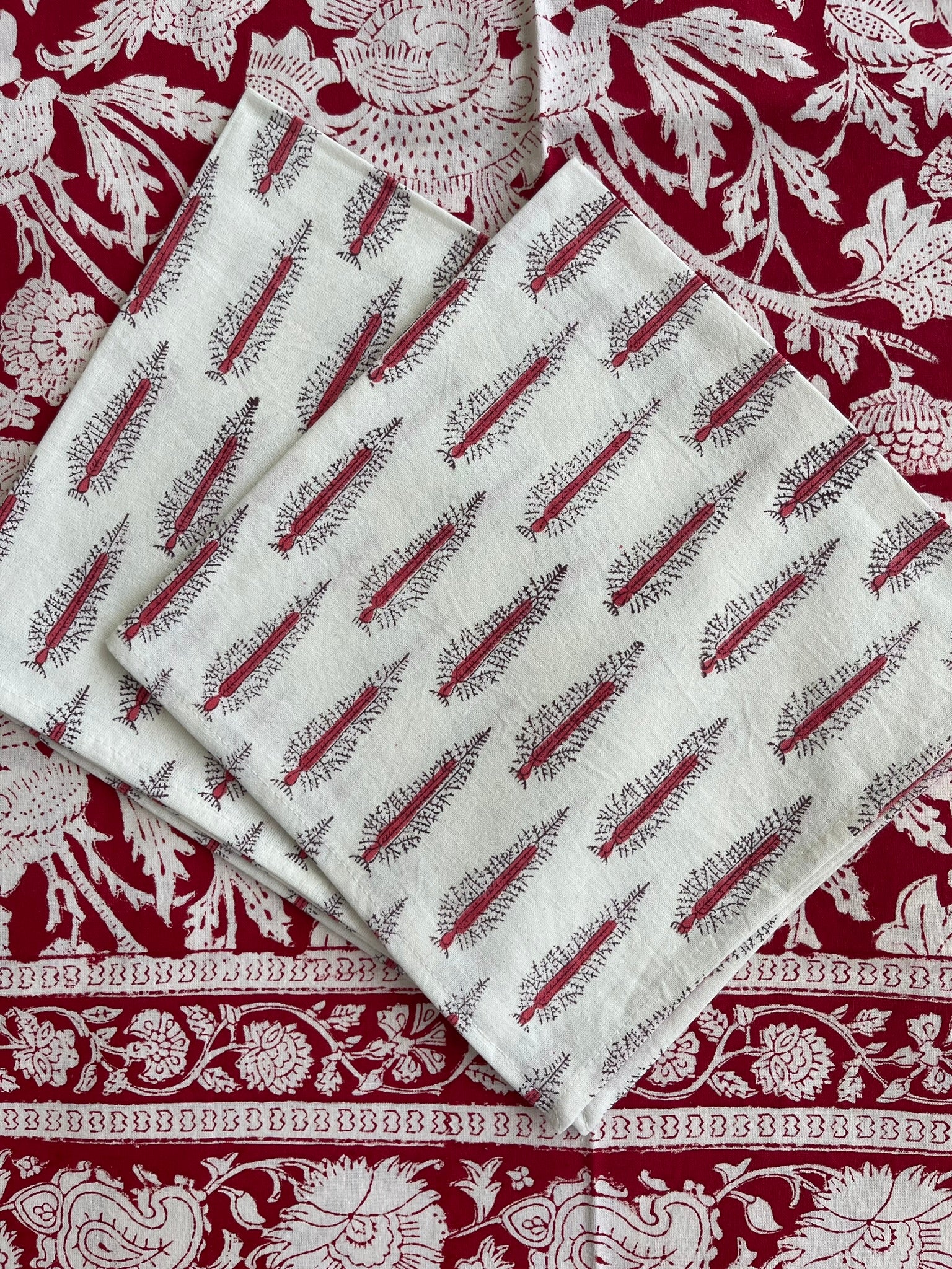 Napkins - Crimson Christmas Tree