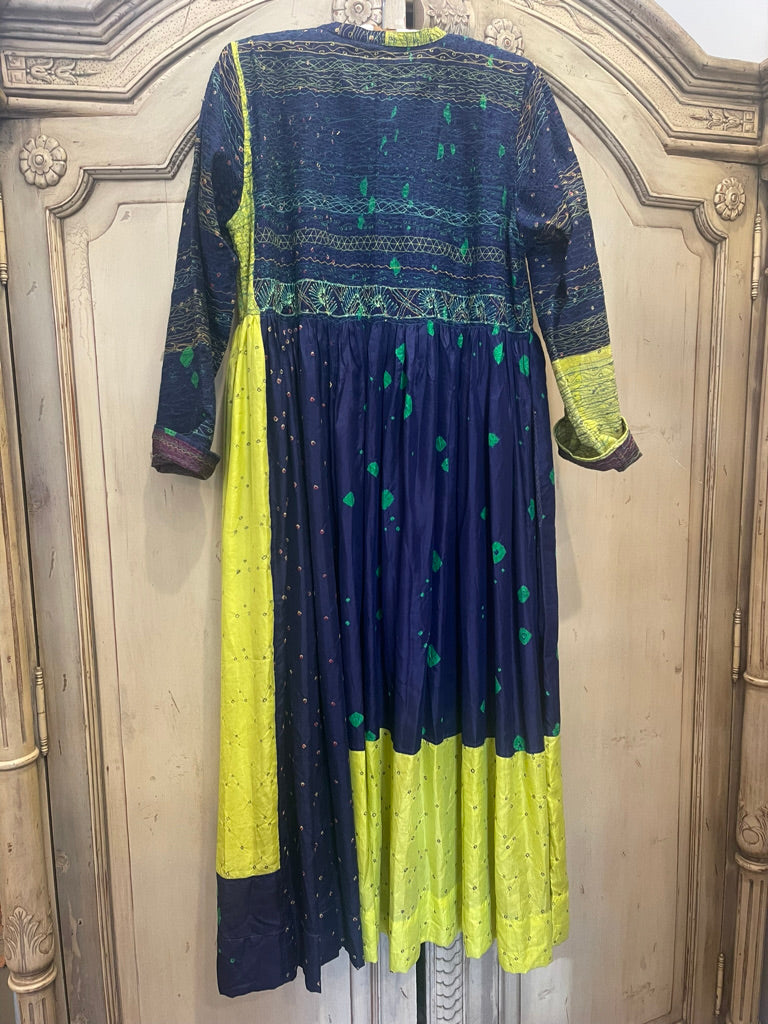 NILGIRI 51 Silk Jacket - Indigo Bandhani