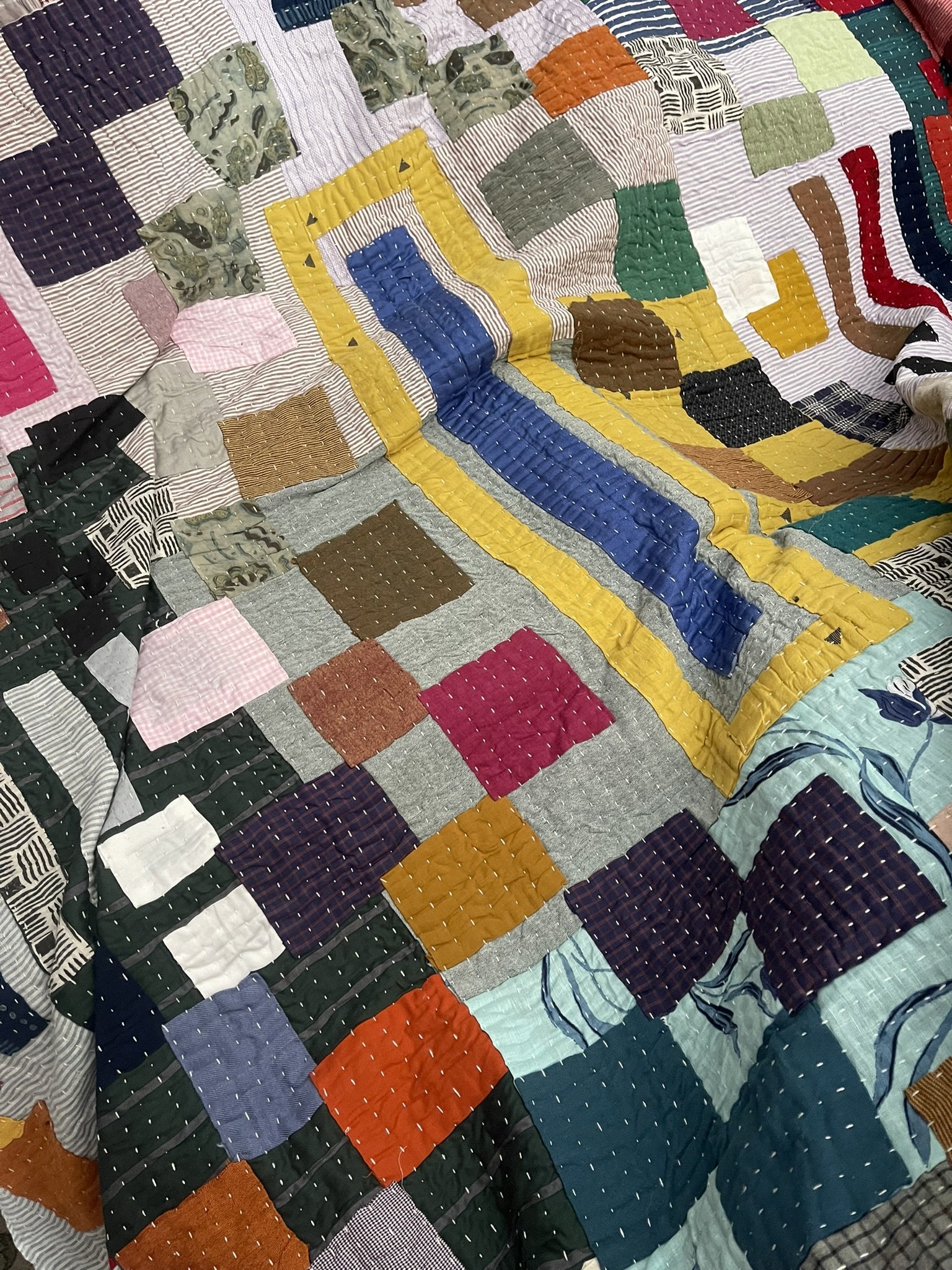 KARNATAKA Kowdhi Quilt - ISLAND