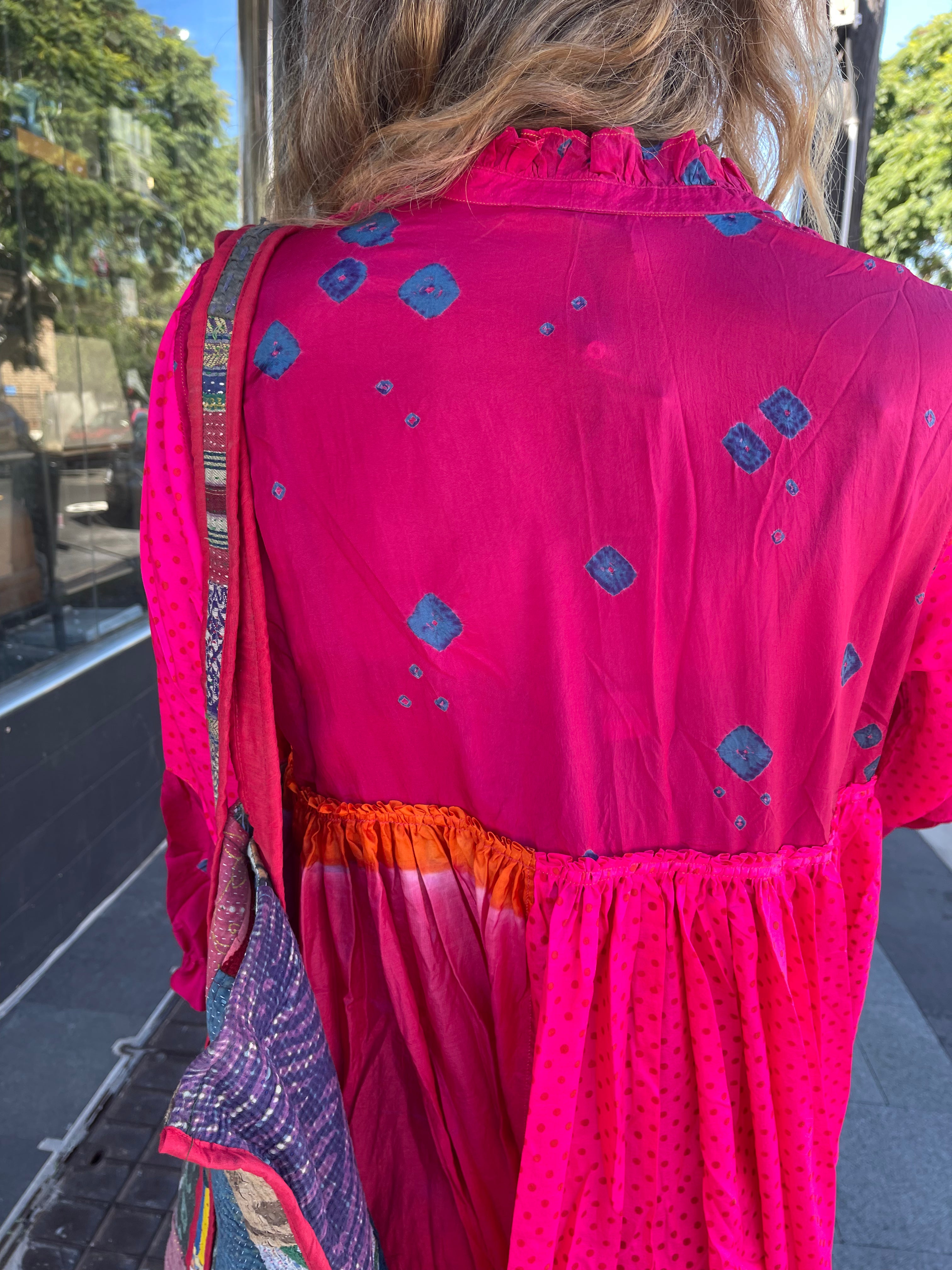 FOLKLORE 41 - Dress Silk Hot Rose Bandhani