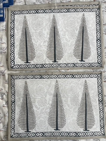 TABLE MATS - Christmas Tree