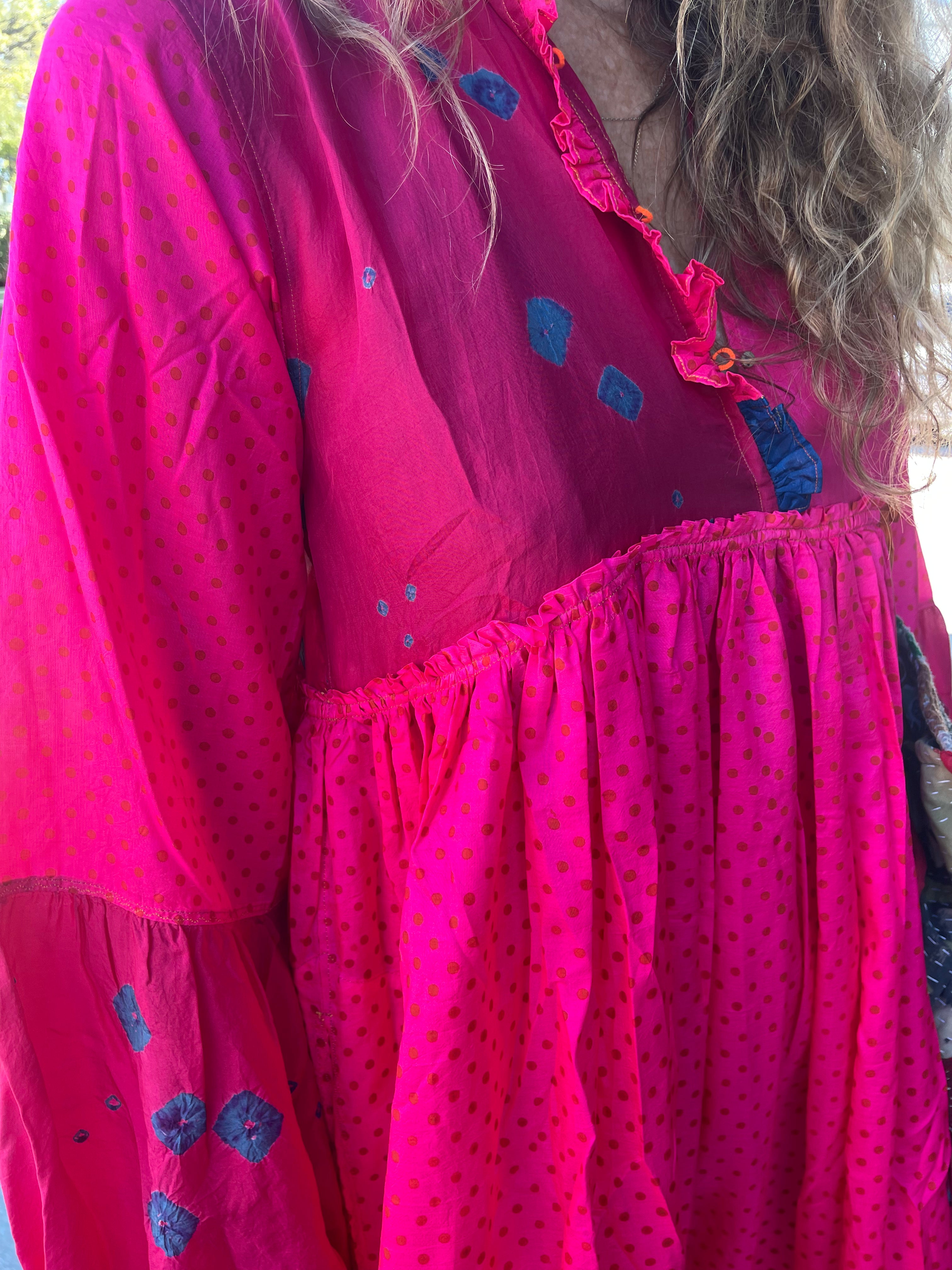 FOLKLORE 41 - Dress Silk Hot Rose Bandhani