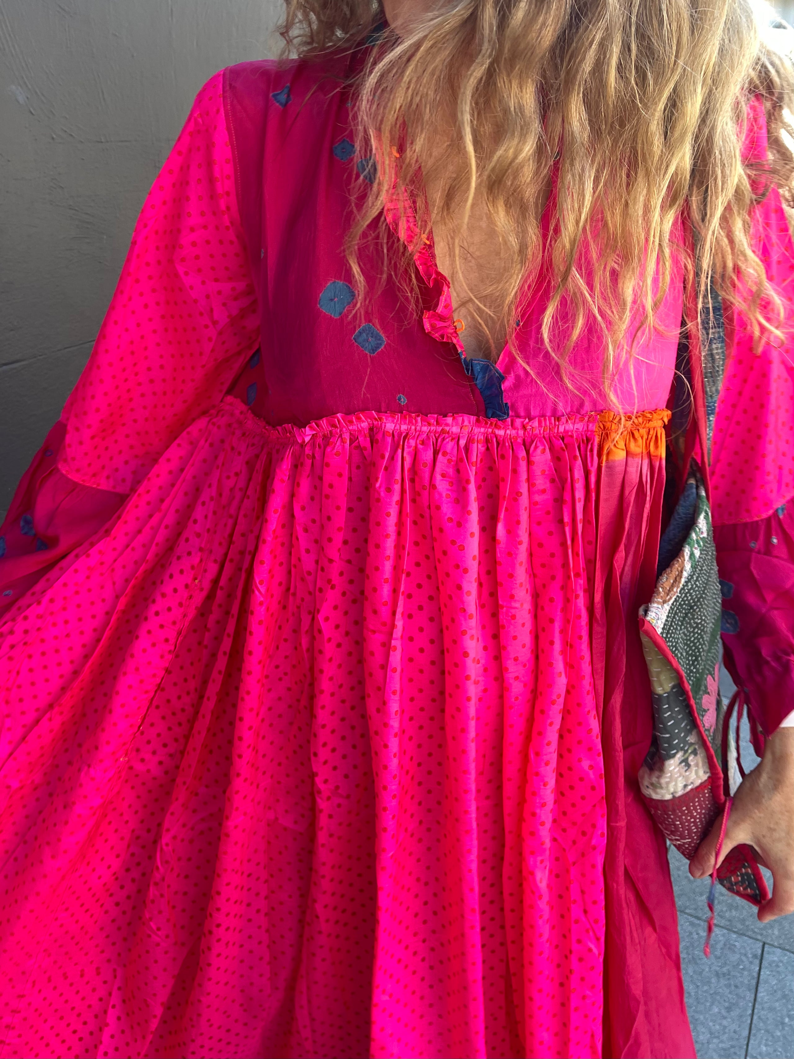 FOLKLORE 41 - Dress Silk Hot Rose Bandhani