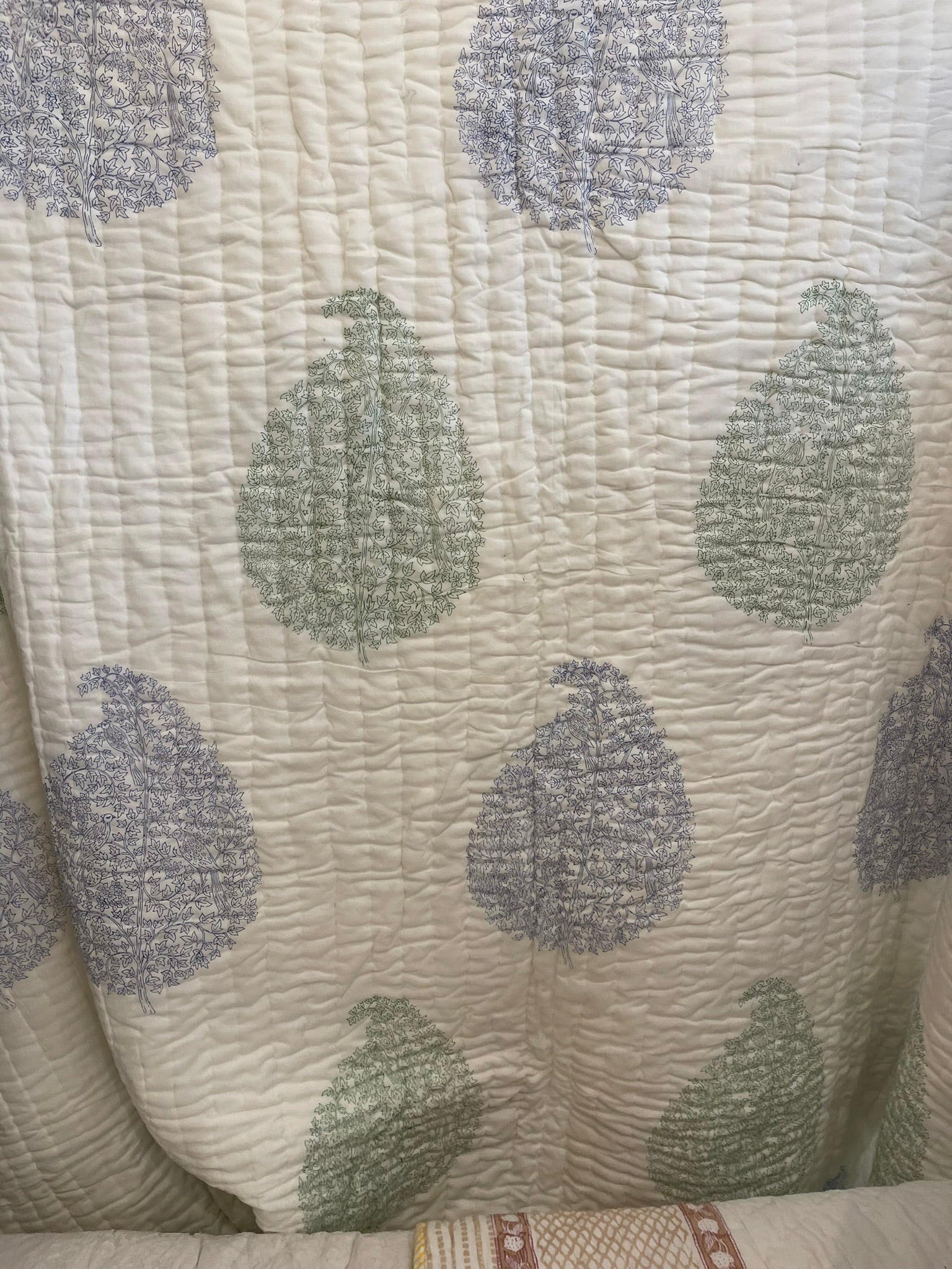 Jaipuri Cotton Quilt - Bird in a Pear Tree
