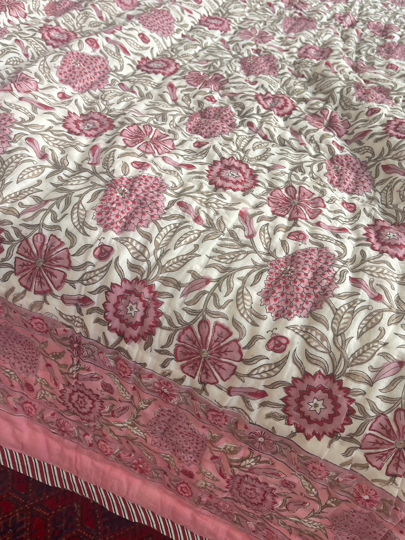Jaipuri Cotton Quilt - Floral Boudoir