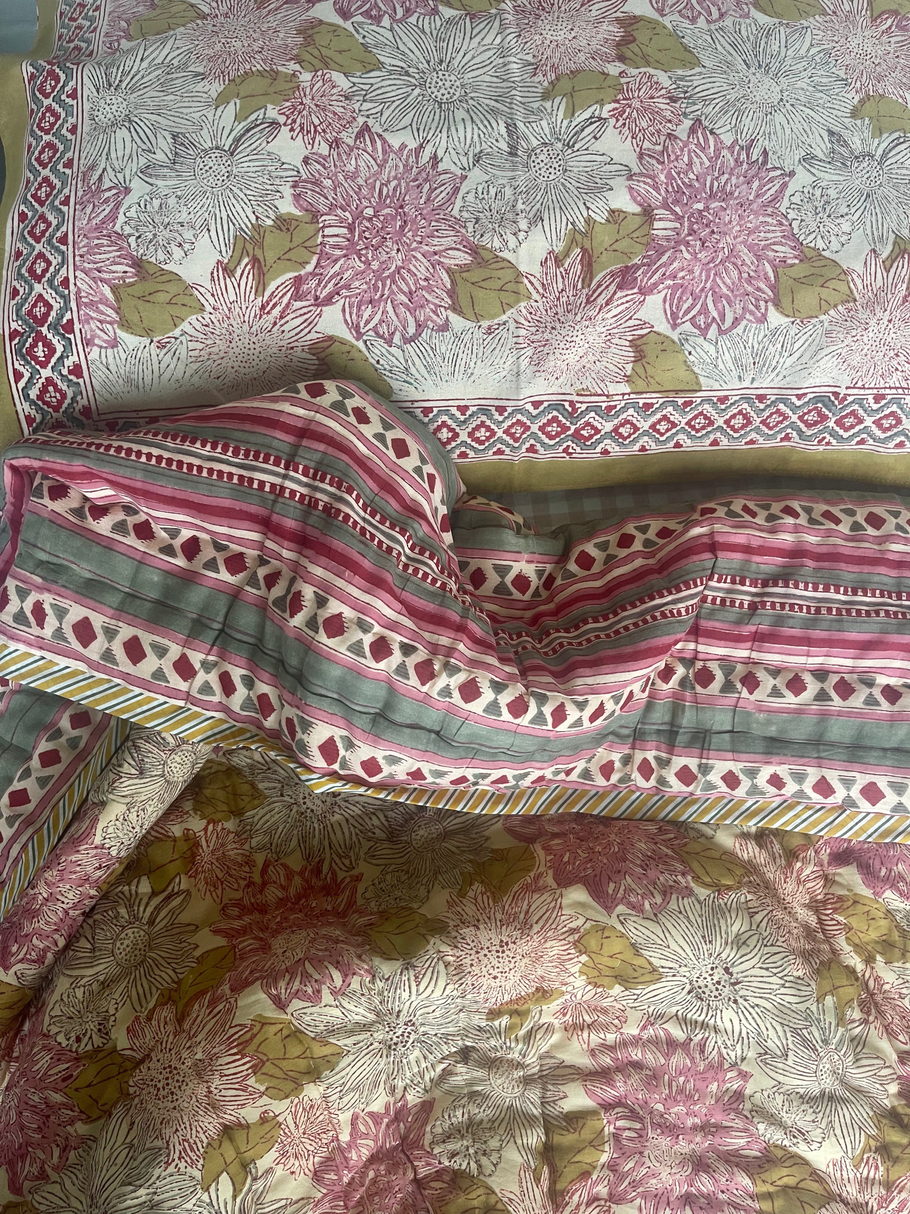Jaipuri Cotton Quilt - GENTLE AUTUMN