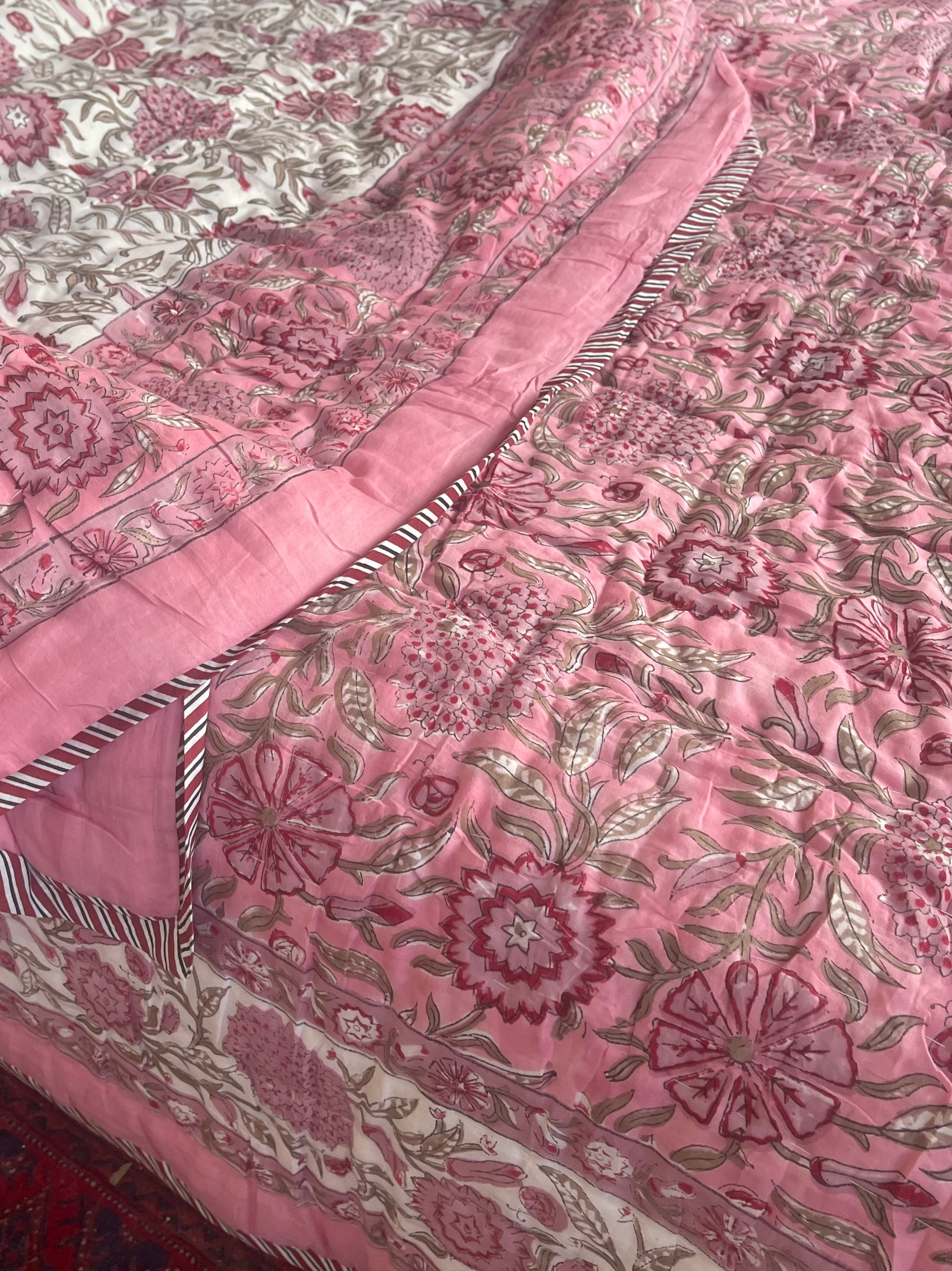 Jaipuri Cotton Quilt - Floral Boudoir