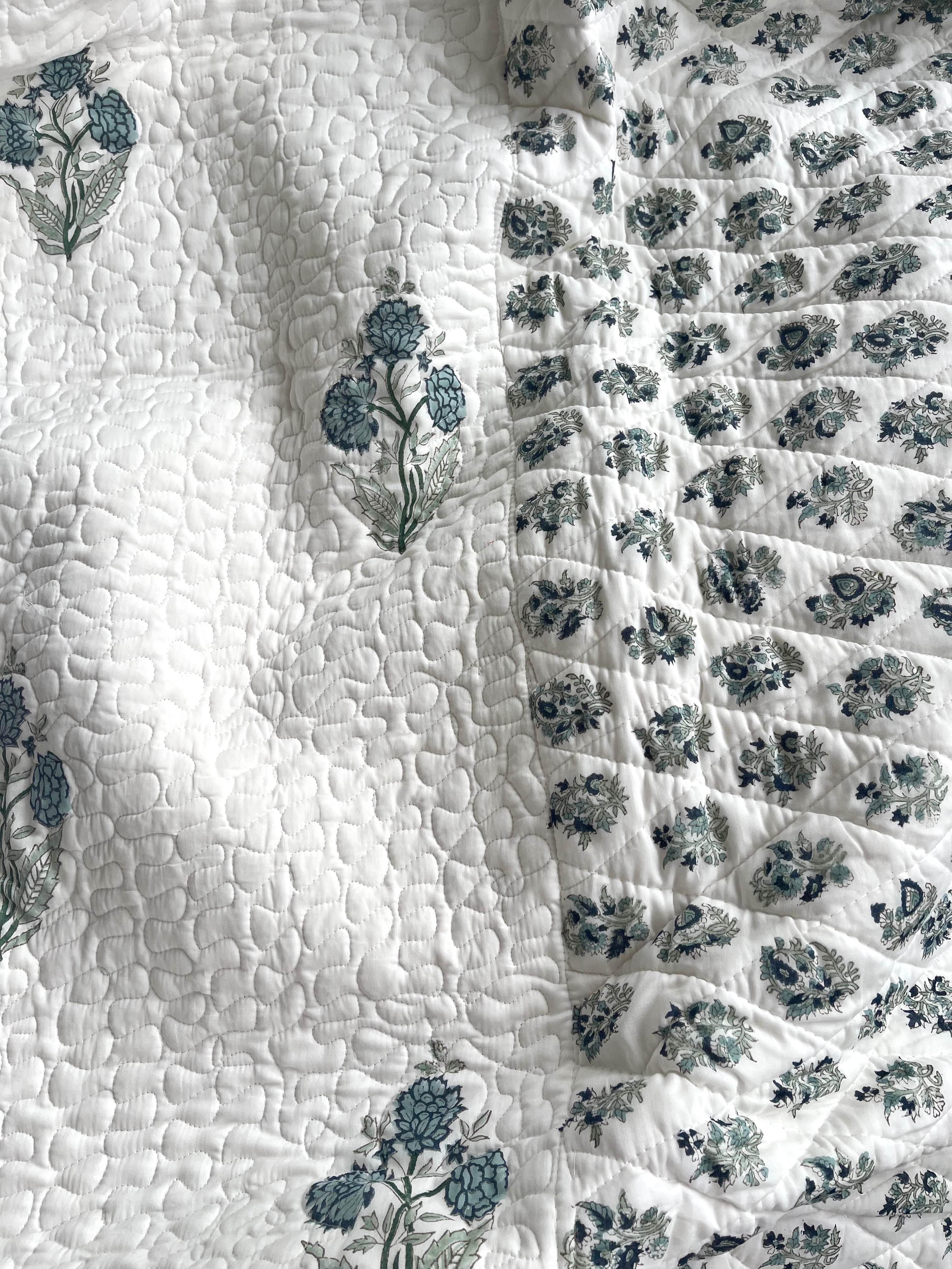 Cotton Quilt - Foget - Me - Not Blue