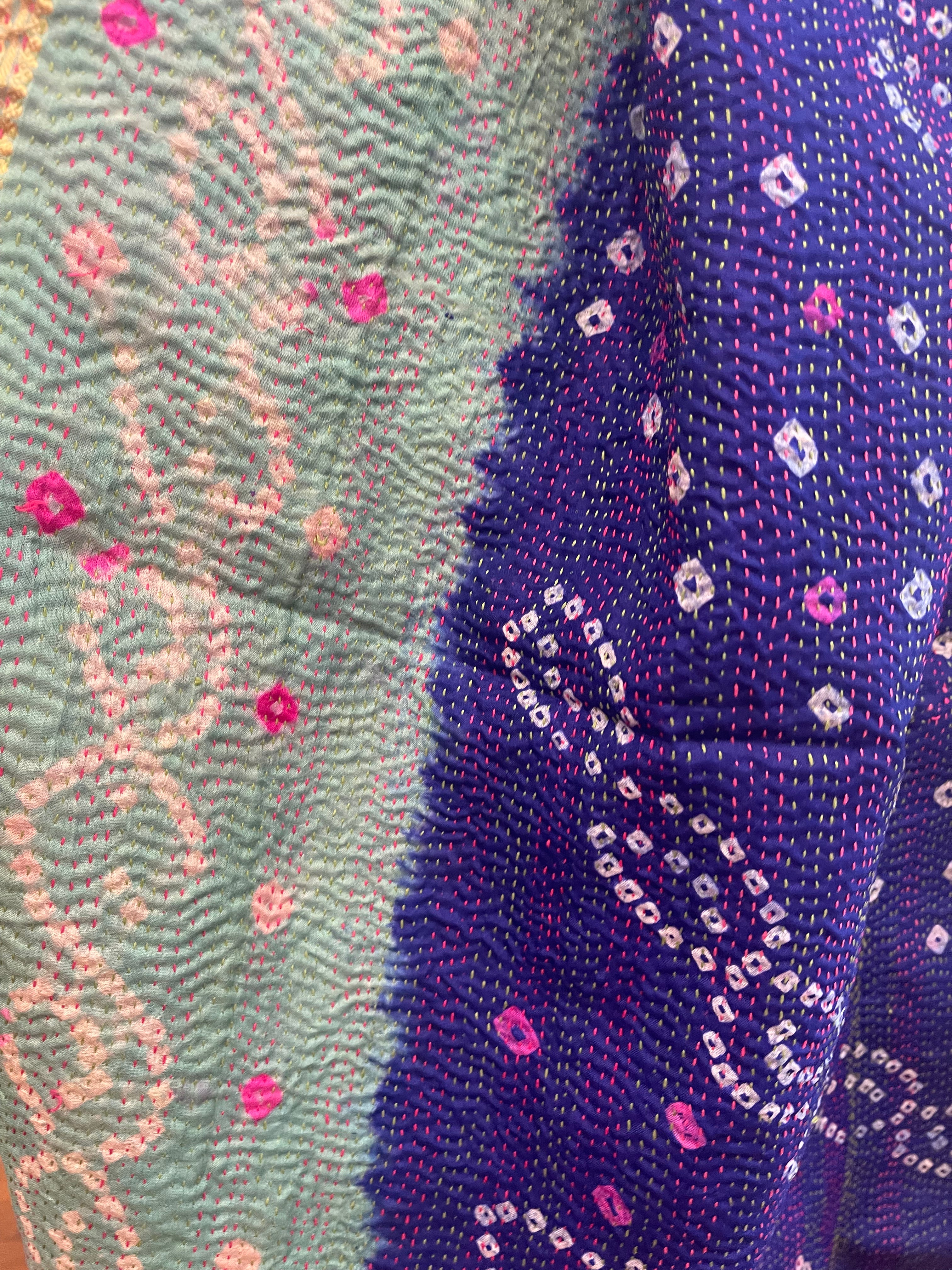 Kantha Silk Muffler - Bandhani Violet