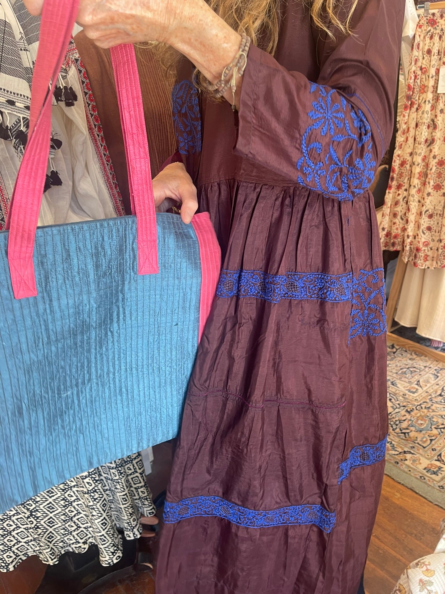 Embroidered JAT TOTE - Teal/Pink