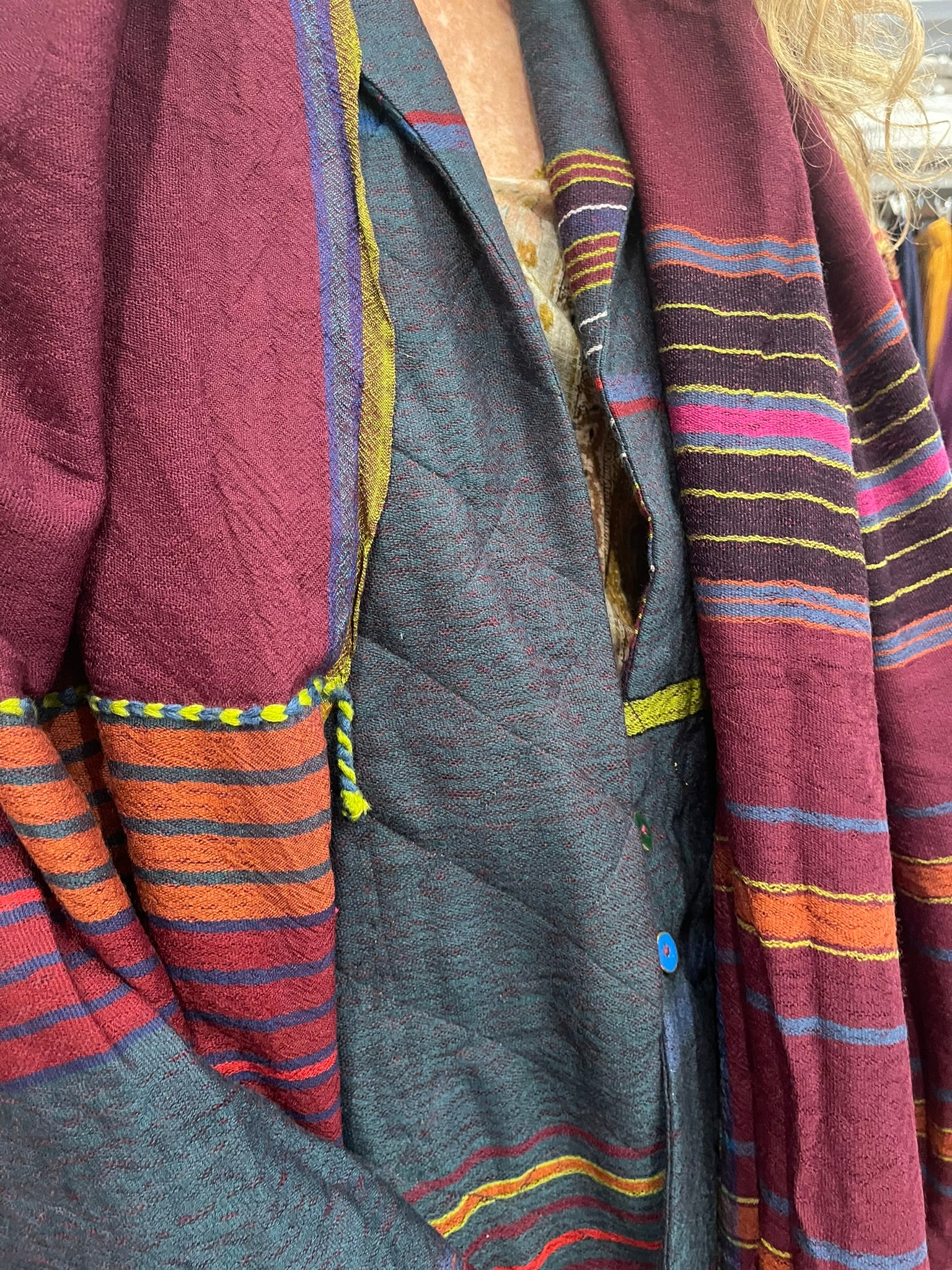 MIRAJ 149 Woollen Scarf - Grape