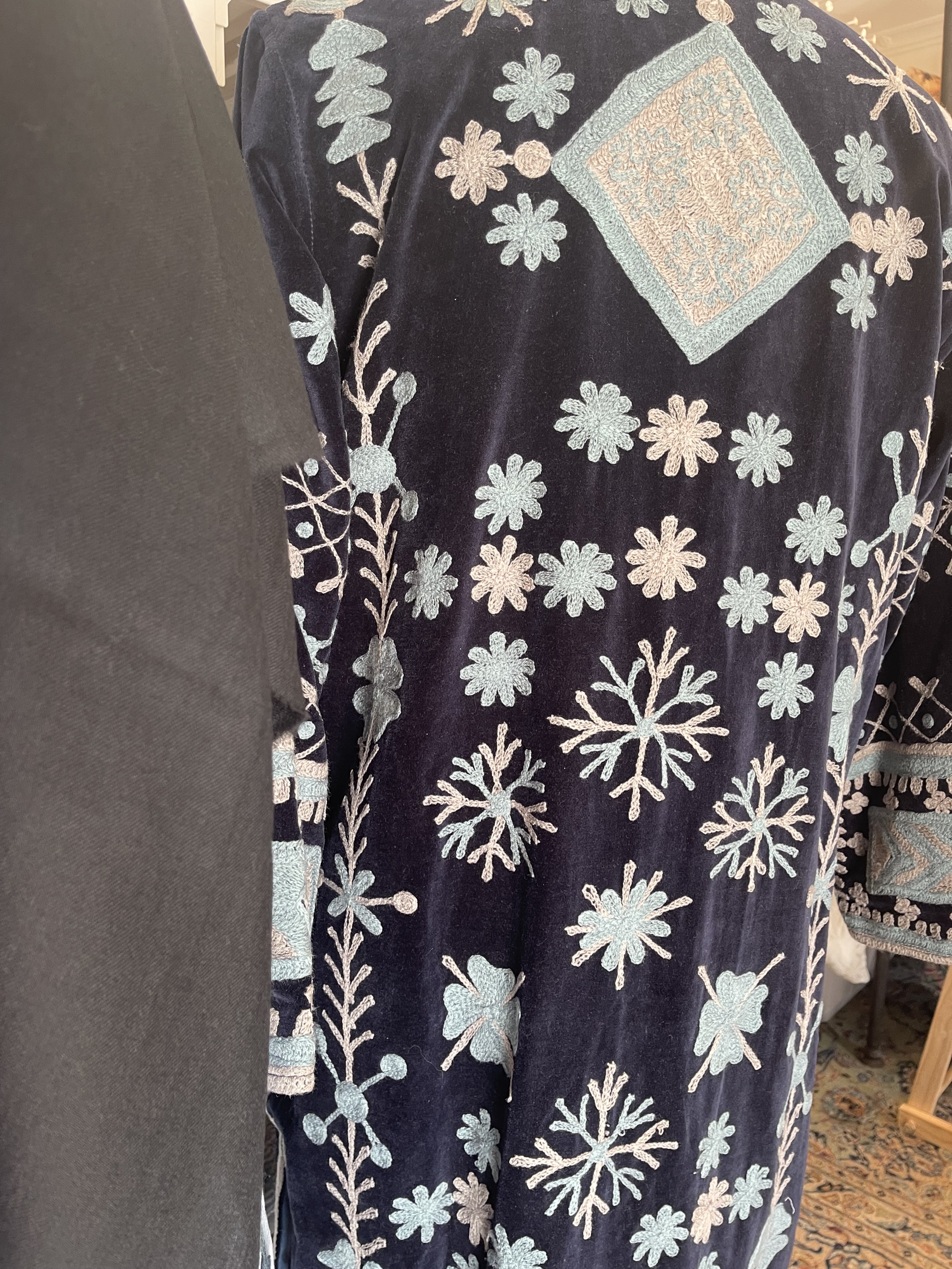 Chinoiserie Velvet Jacket - Midnight Sky