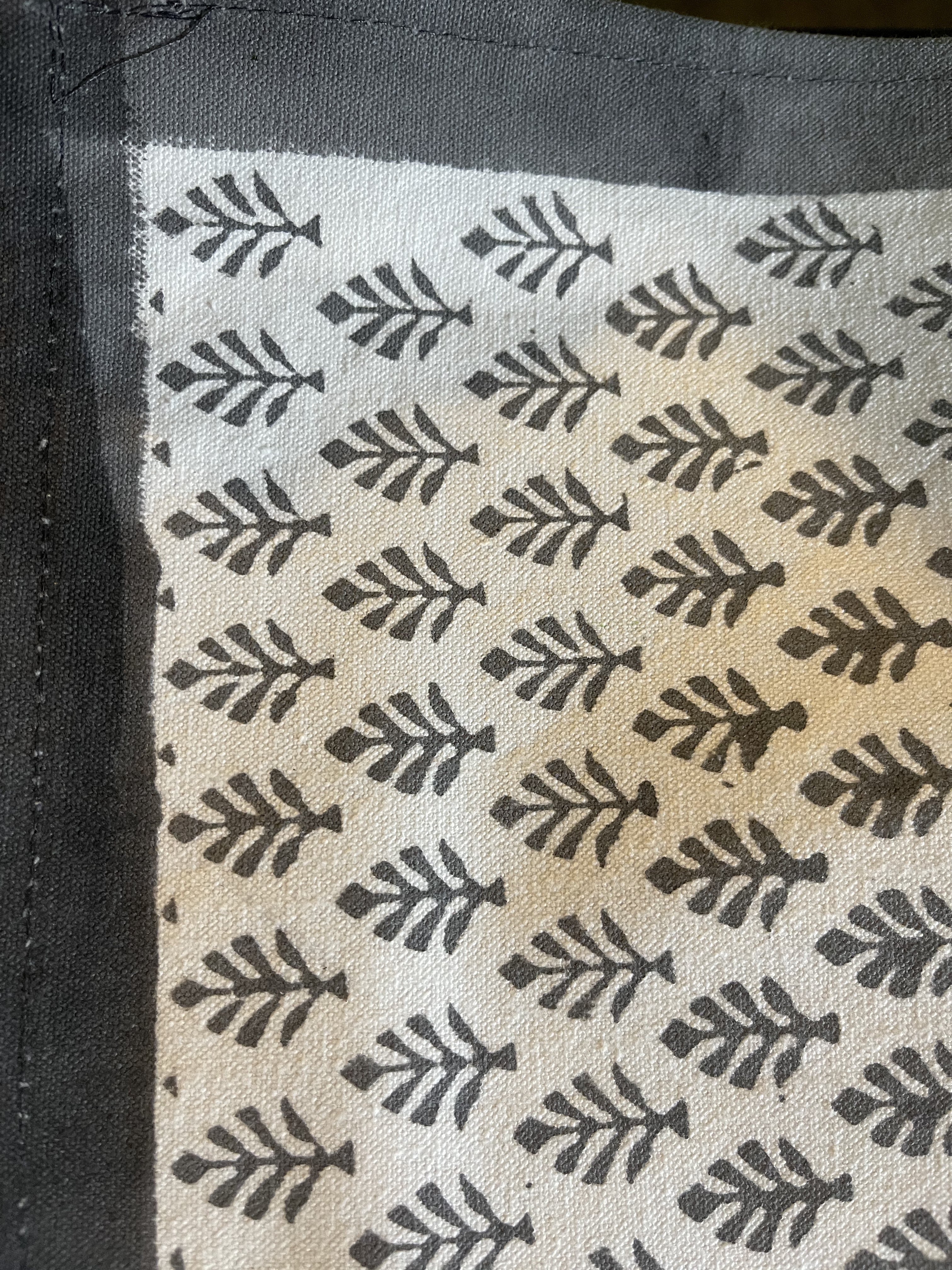 Canvas Table Runner - Neem Grey Solid