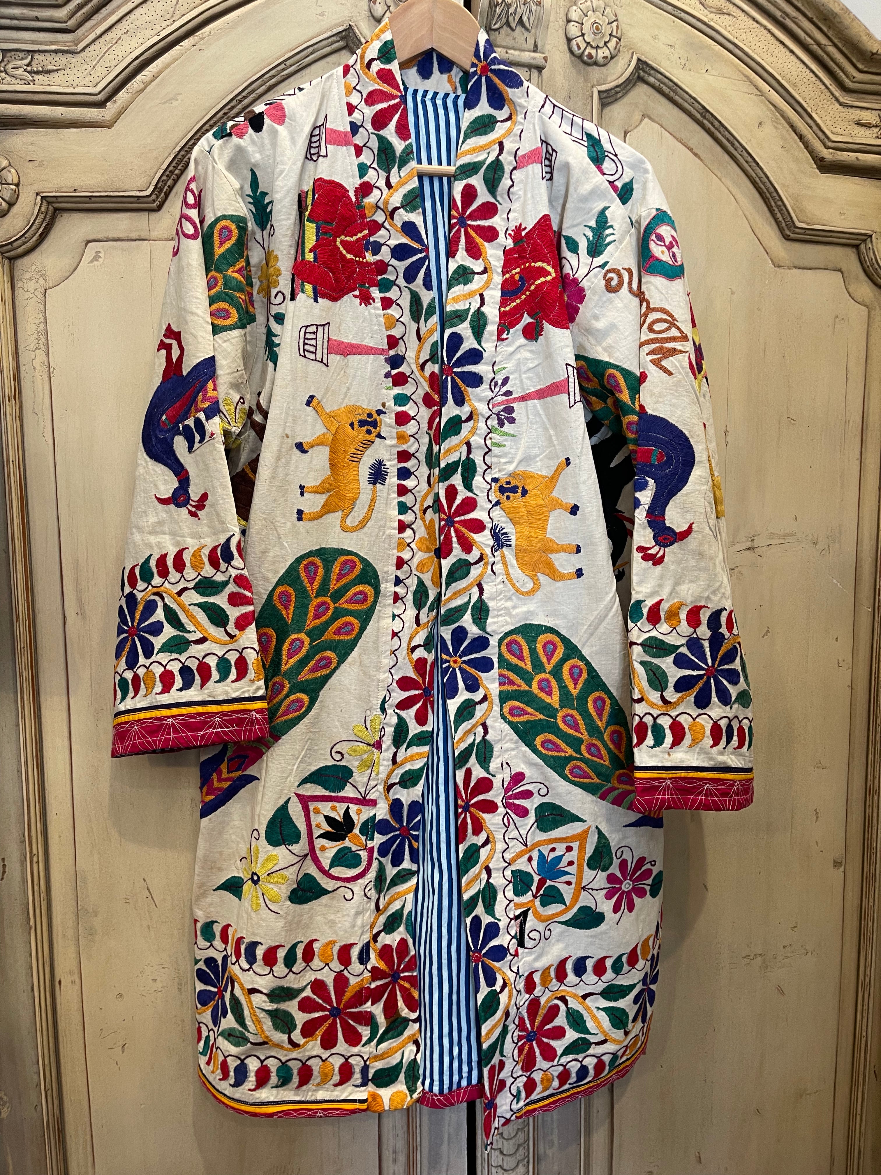 Vintage Embroidered Coat - Floral Ring