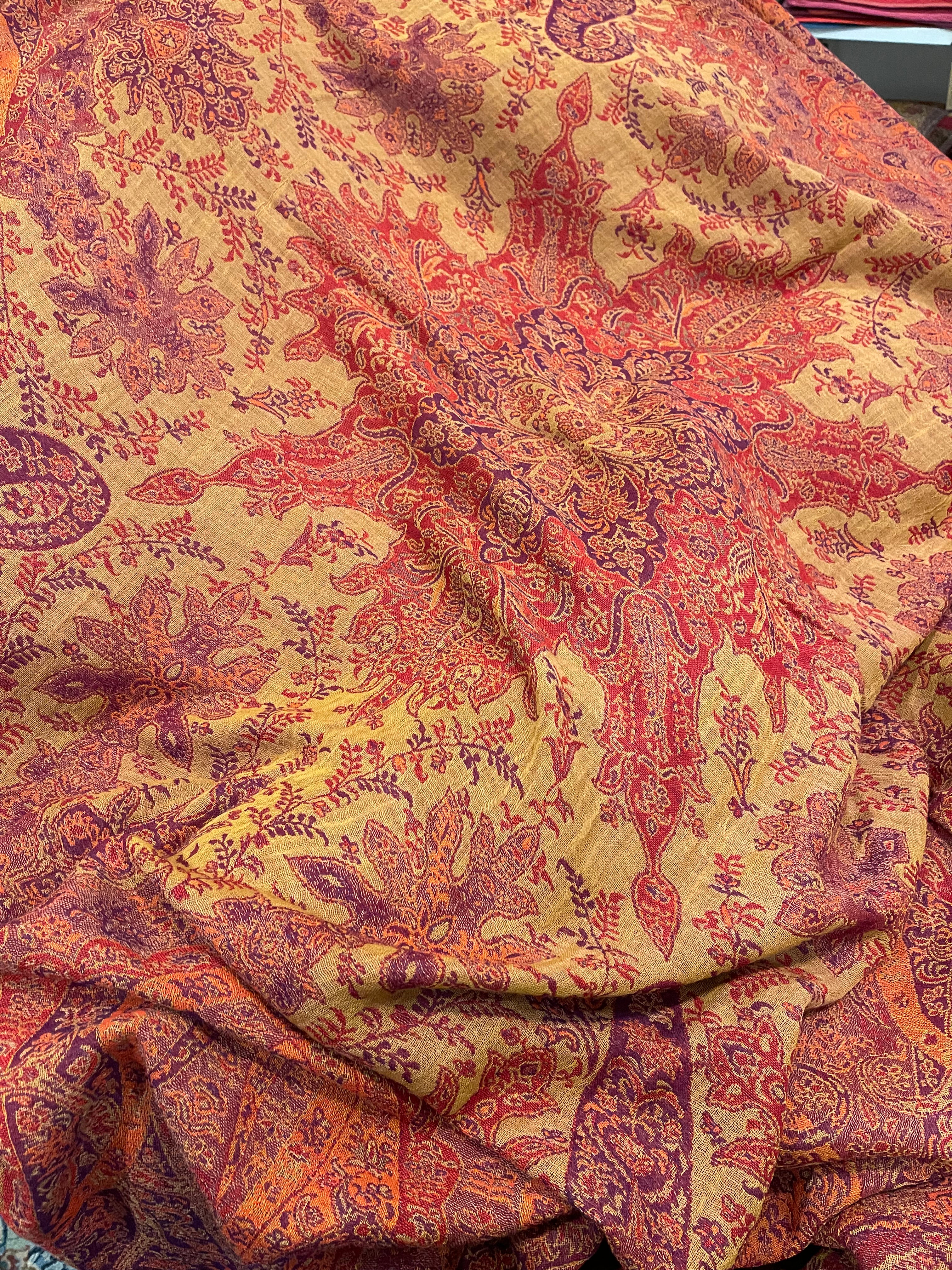 Fine Wool Jamdani Throw - Desert Star
