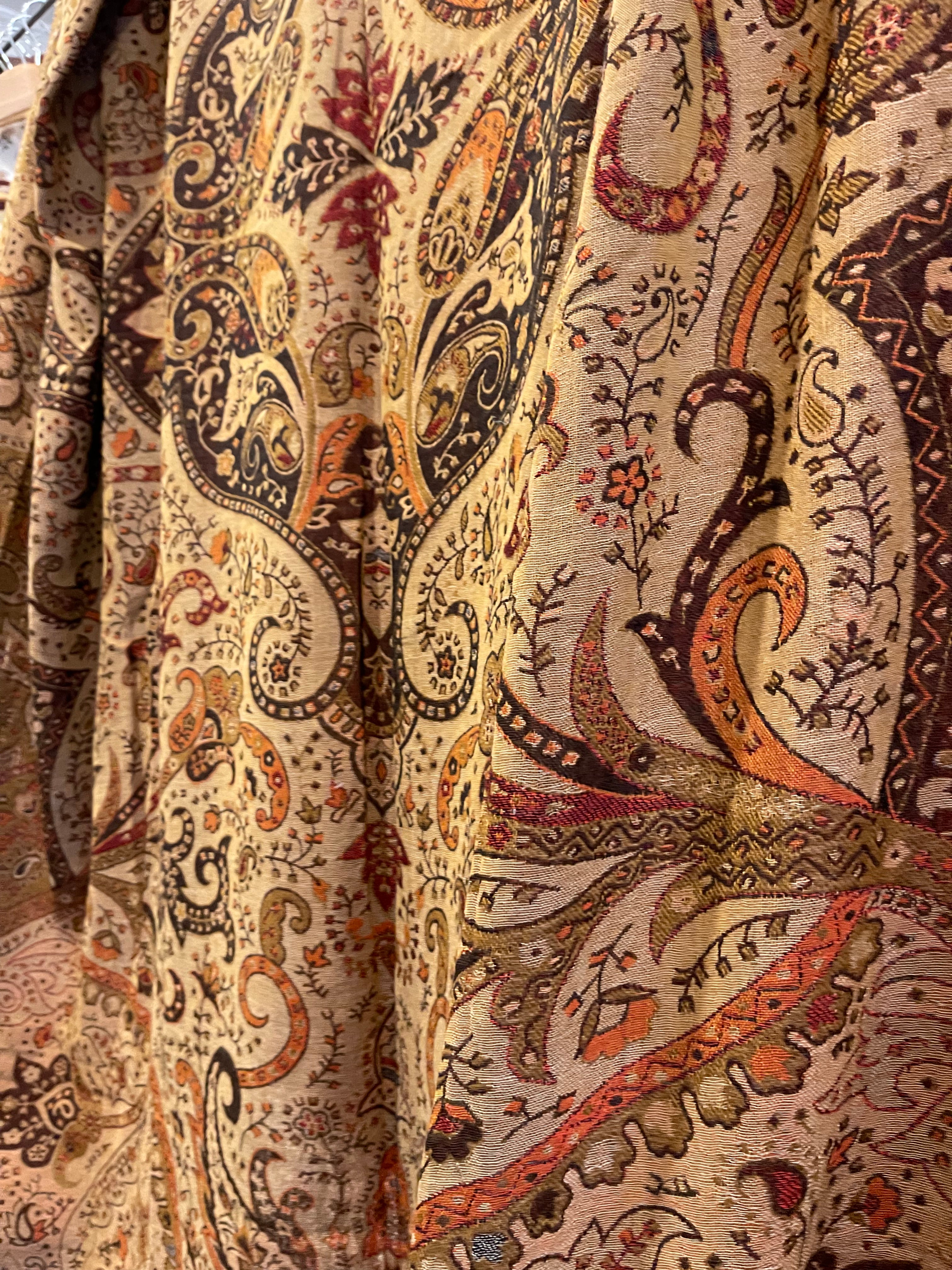 Fine Wool Jamdani Throw - Burnt Umber Floral
