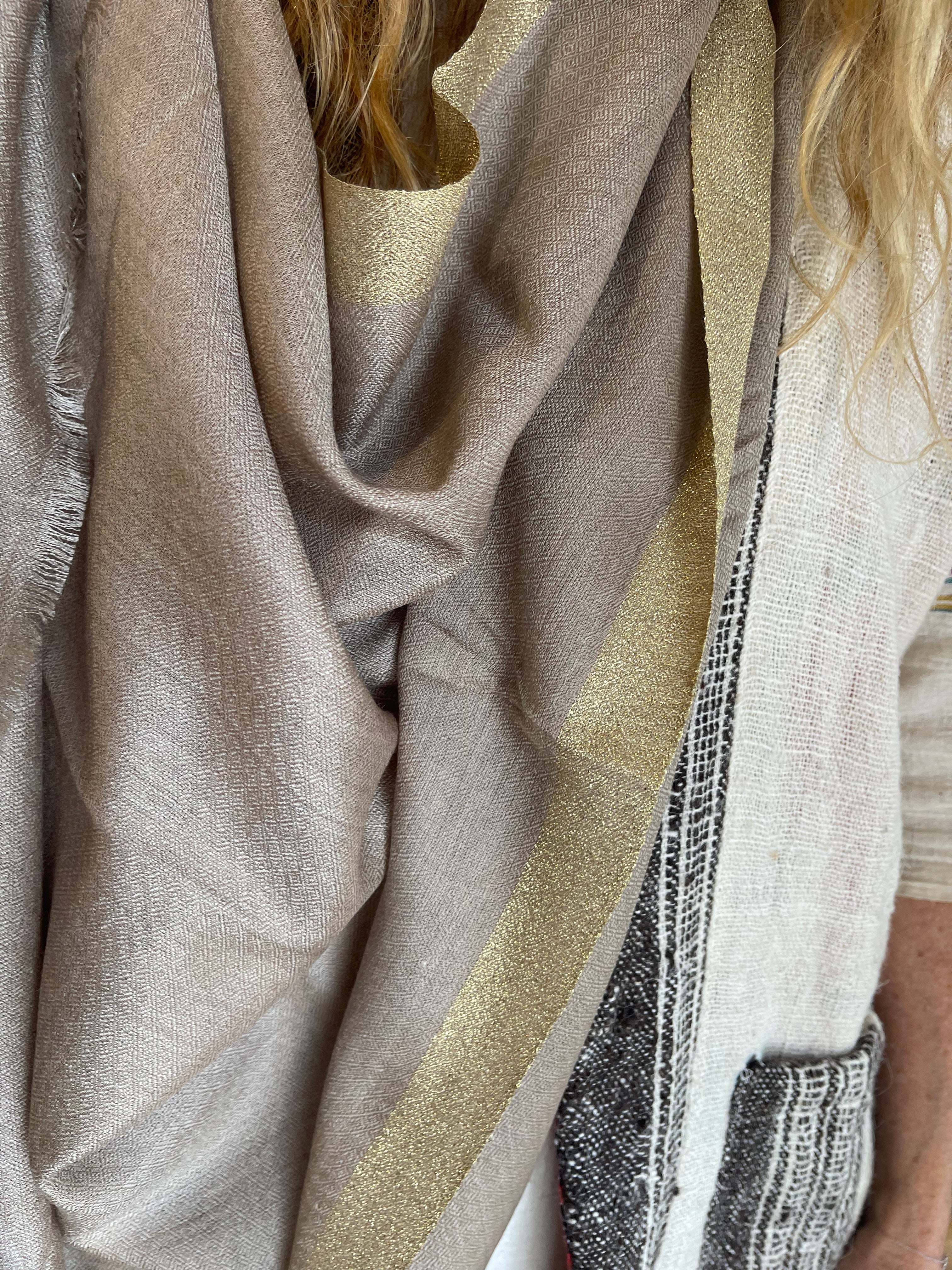 Wool Zari Scarf - Putty