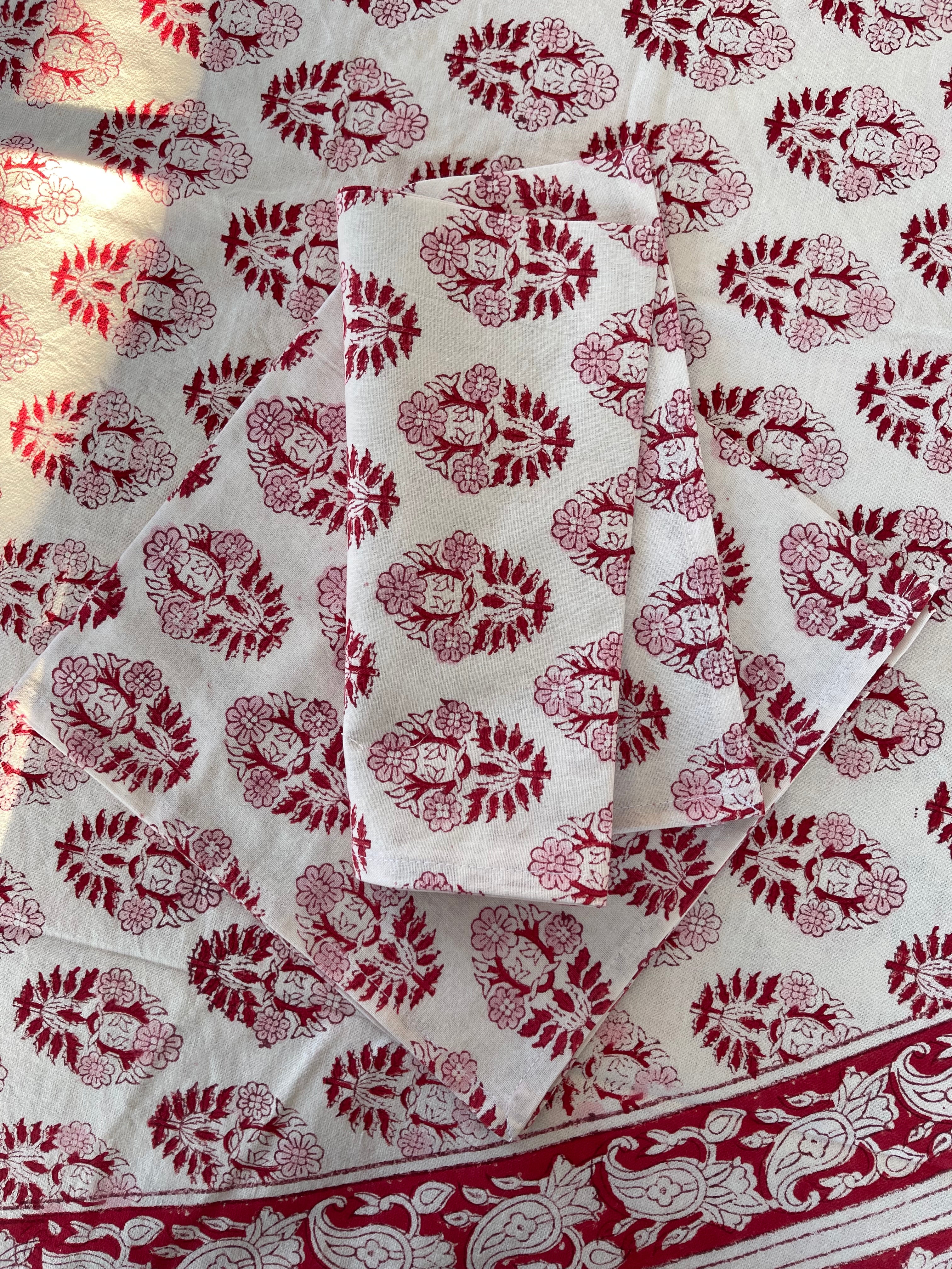 Tablecloth Round - Lollipop Pink