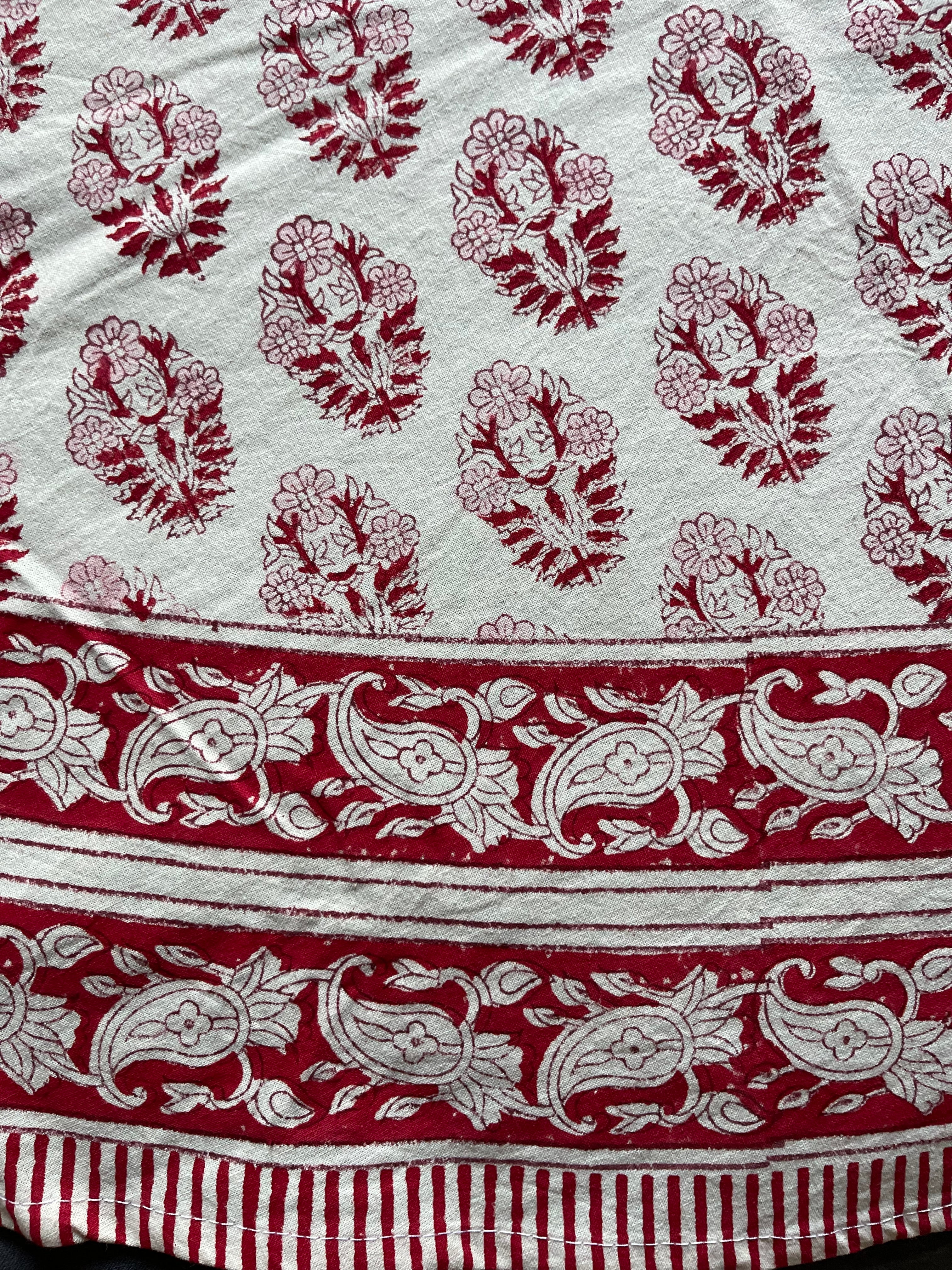 Tablecloth Round - Lollipop Pink