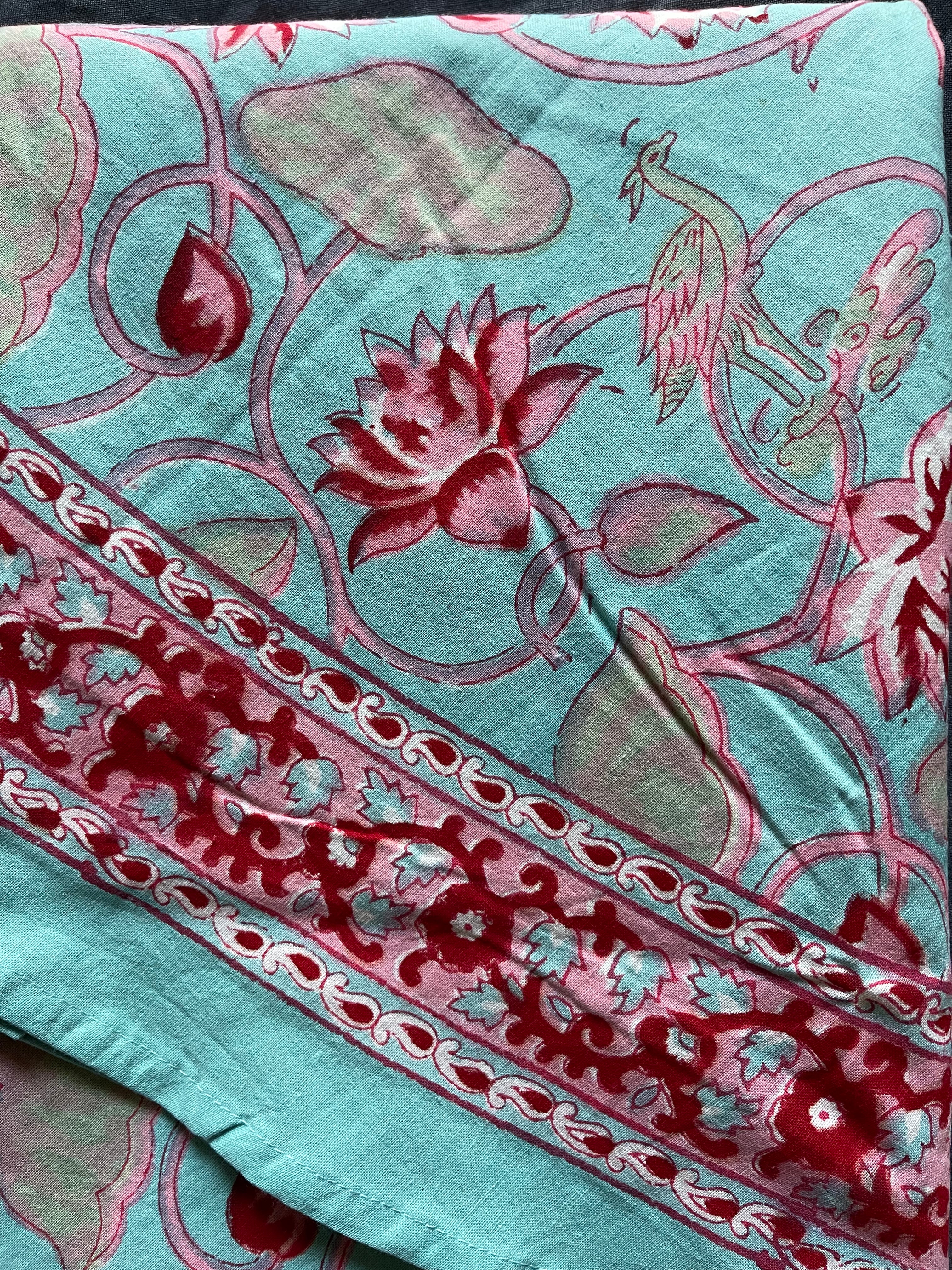 Tablecloth Round - Lotus