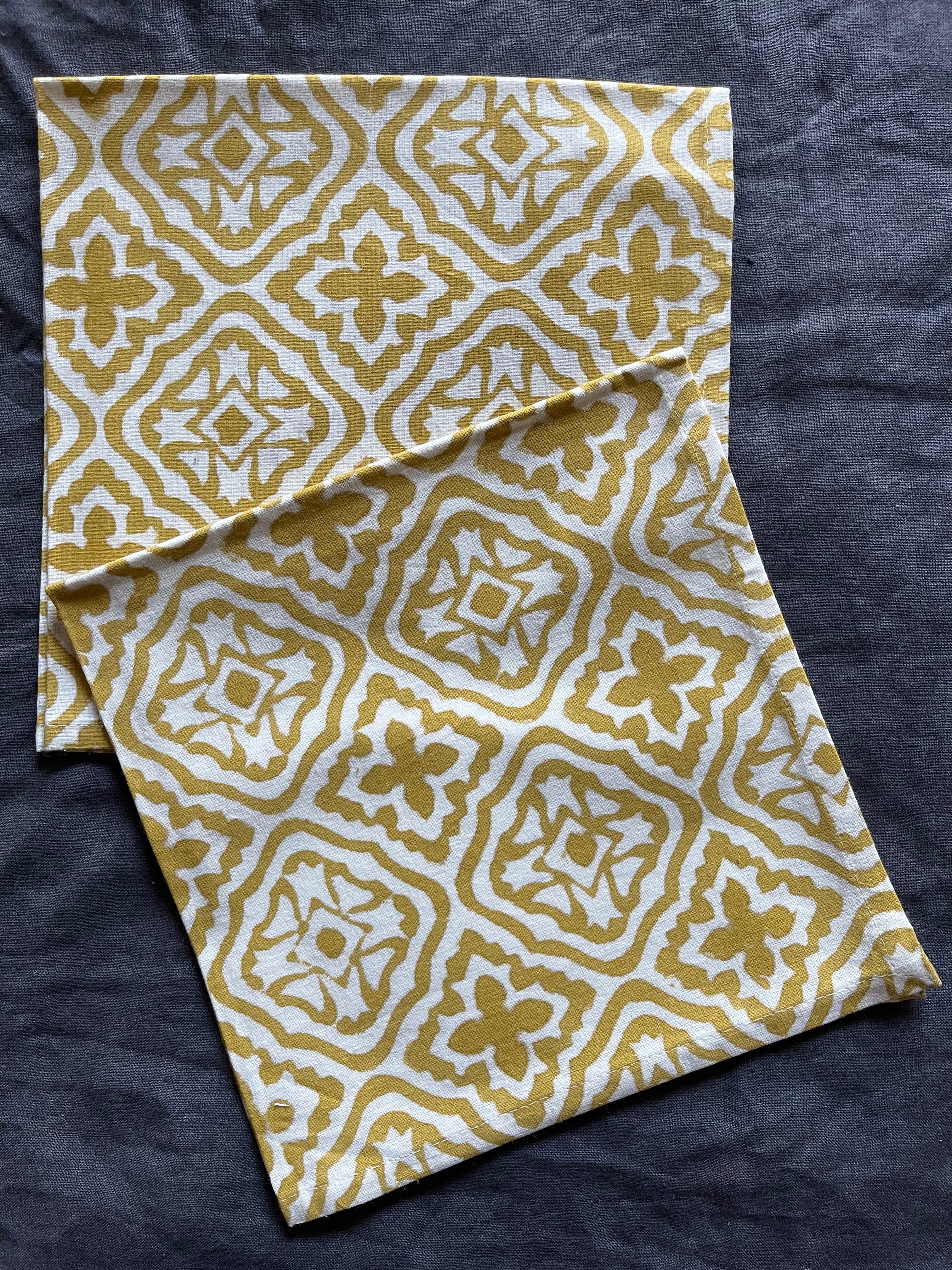 Napkins - Gold Lattice