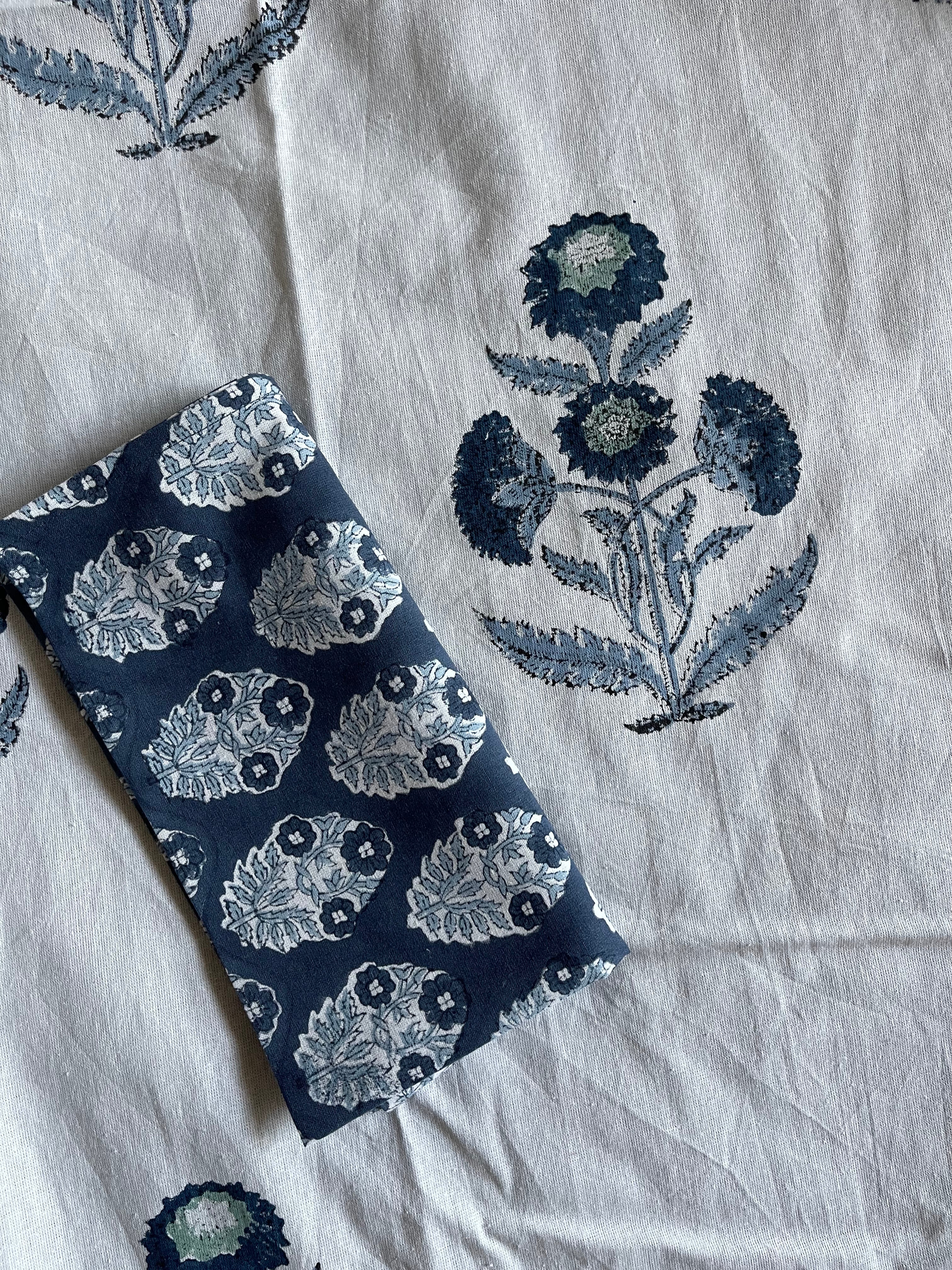 Tablecloth Round - Blue Marigold