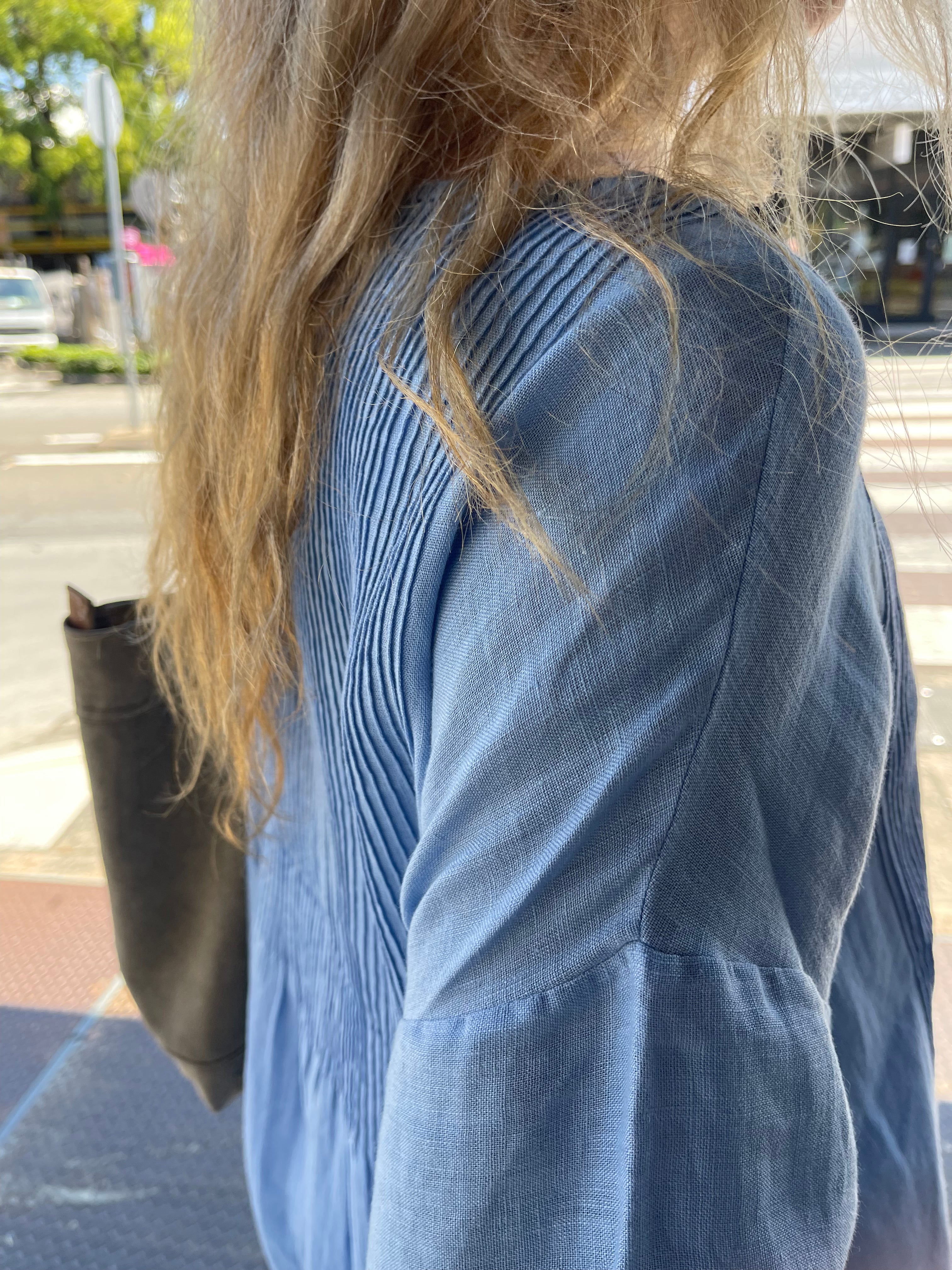 ANISHA LINEN DRESS - SKY