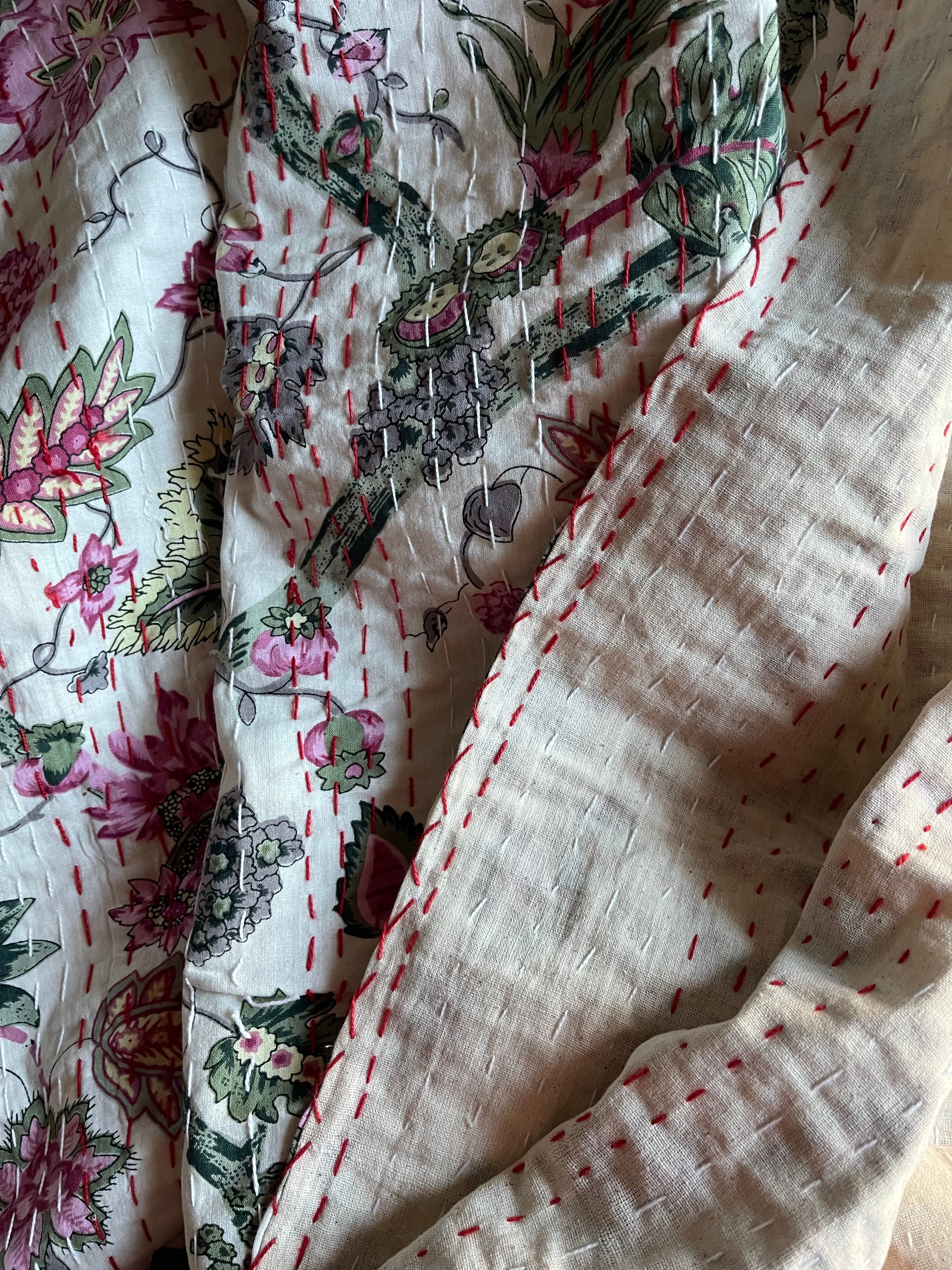 KANTHA - Woodland BEACH