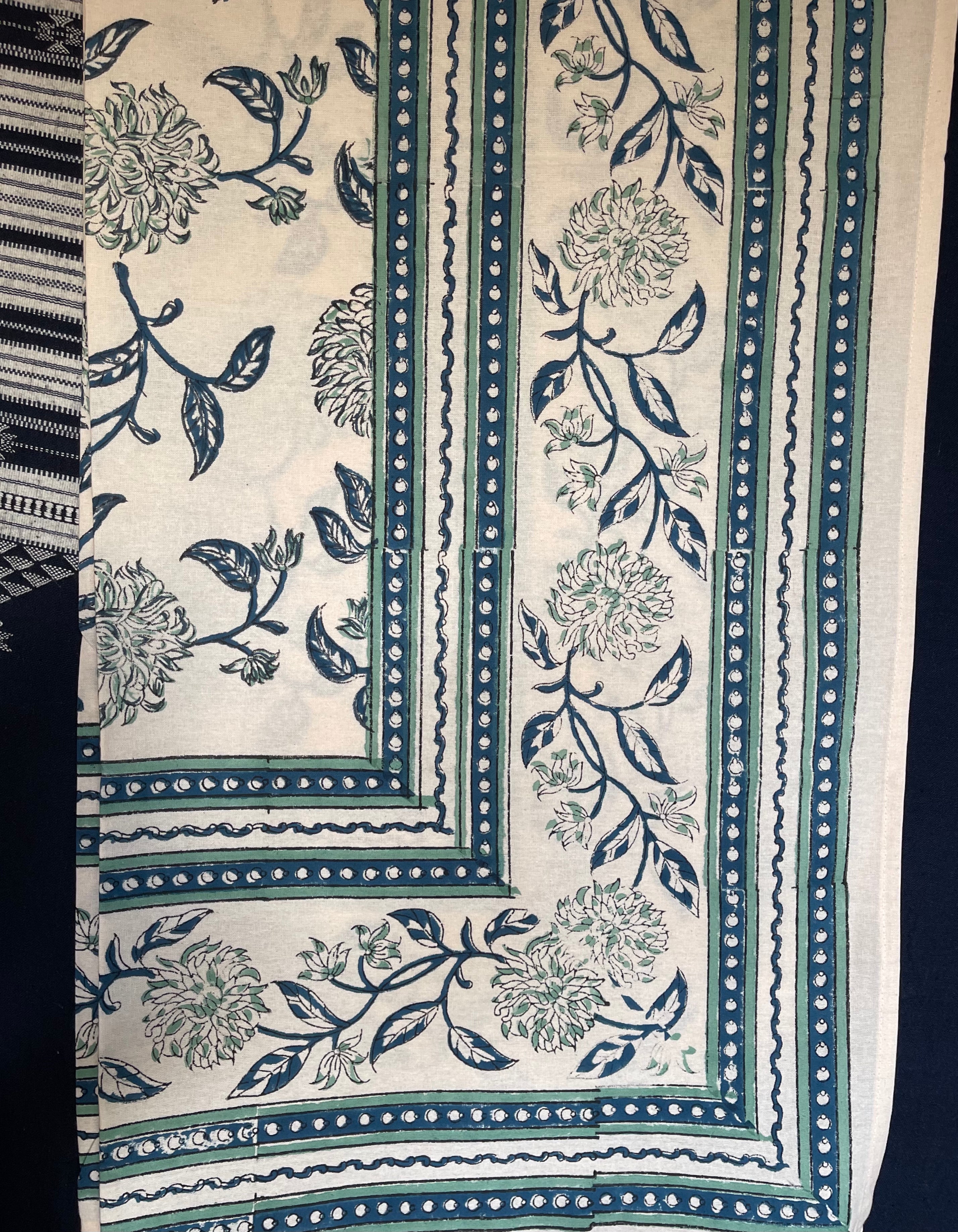 Handblock Printed Tablecloth Rectangular - Bushland Floral