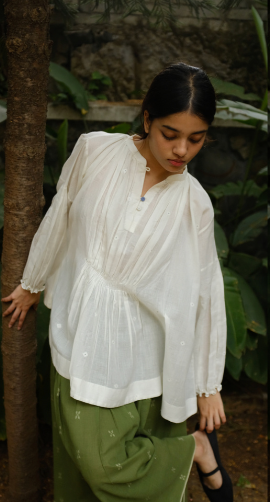 WOMEN COTTON JAMDANI SHIRRED SHIRT -STRAWBERRY