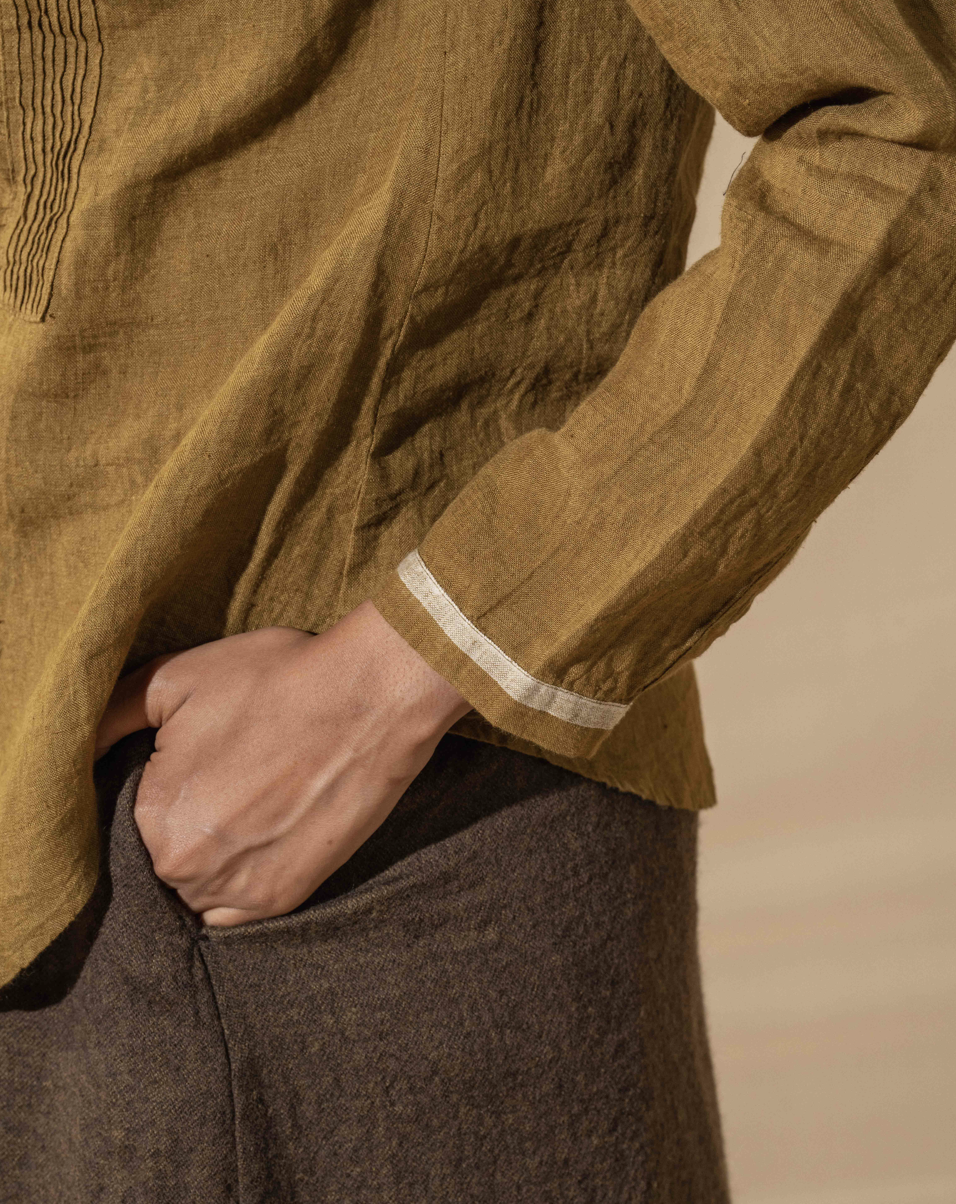 GARGI Shirt - Linen Pintuck Gold/Mustard