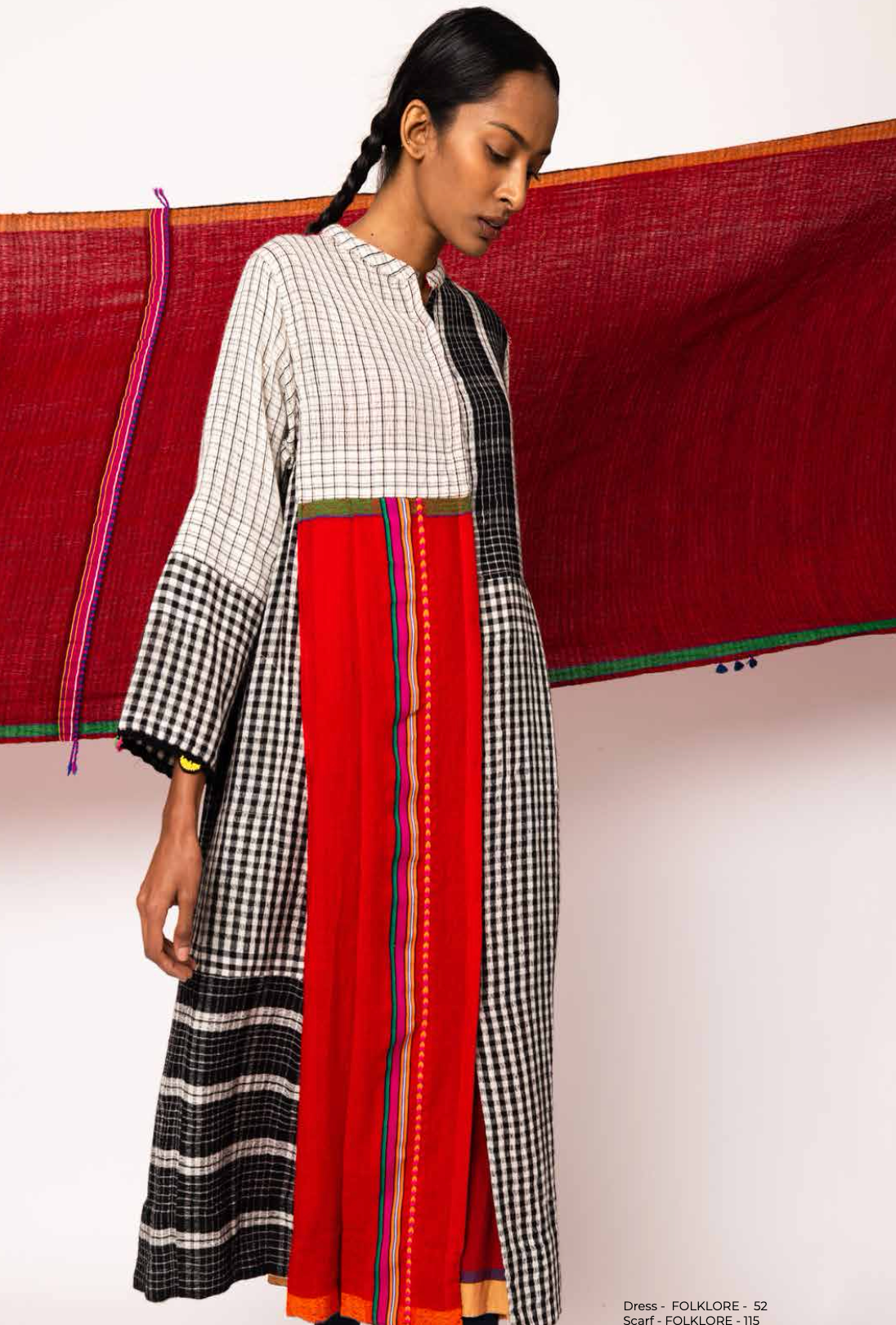 FOLKLORE 115 - Wool Wrap Crimson Rust