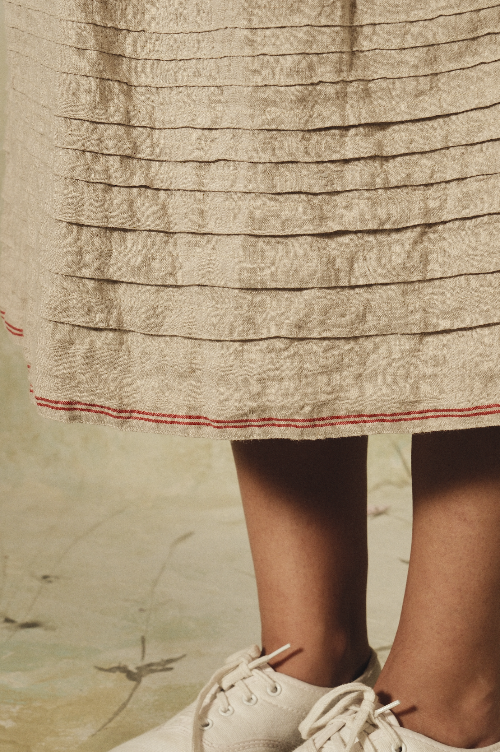 JIANA PINTUCK SKIRT - Stone Linen