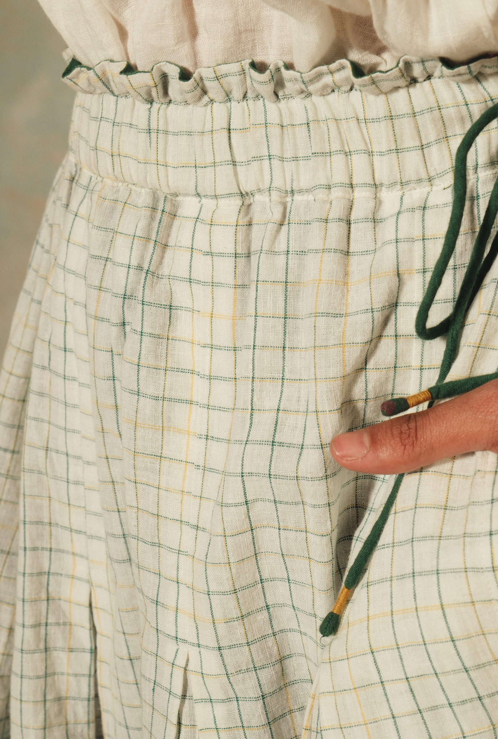 NEELA Jamdani Skirt - Ivory/Emerald