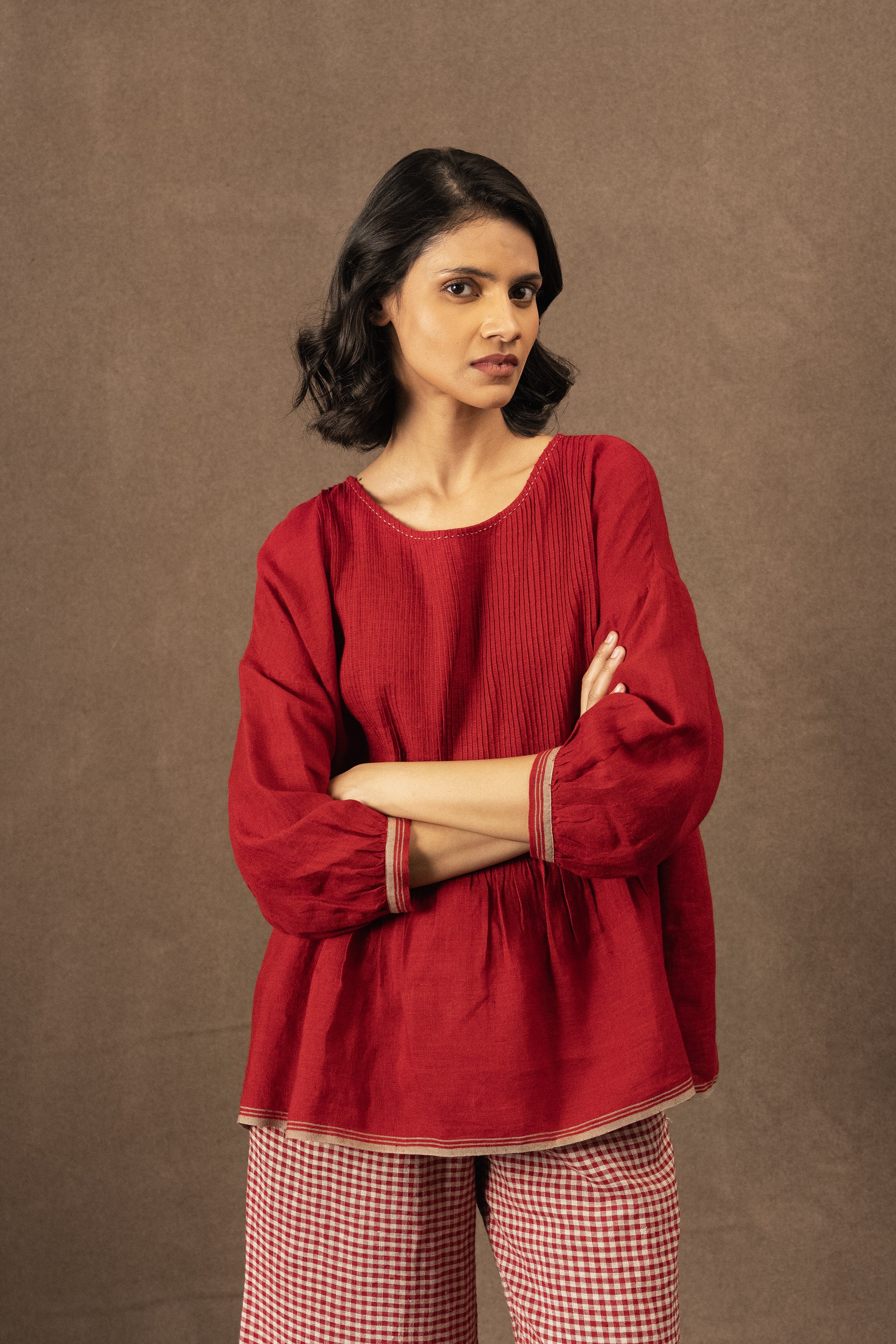 ANISHA Linen Pintuck Top - Crimson