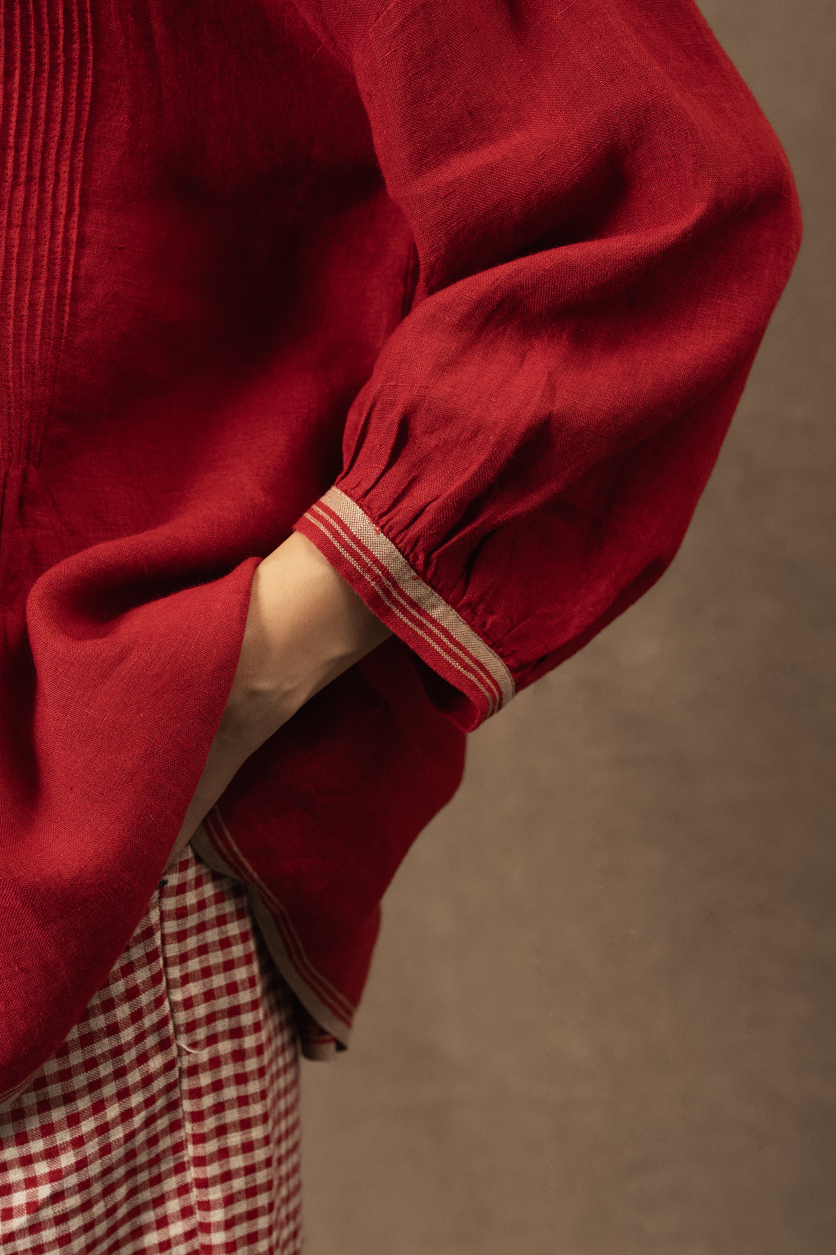 ANISHA Linen Pintuck Top - Crimson