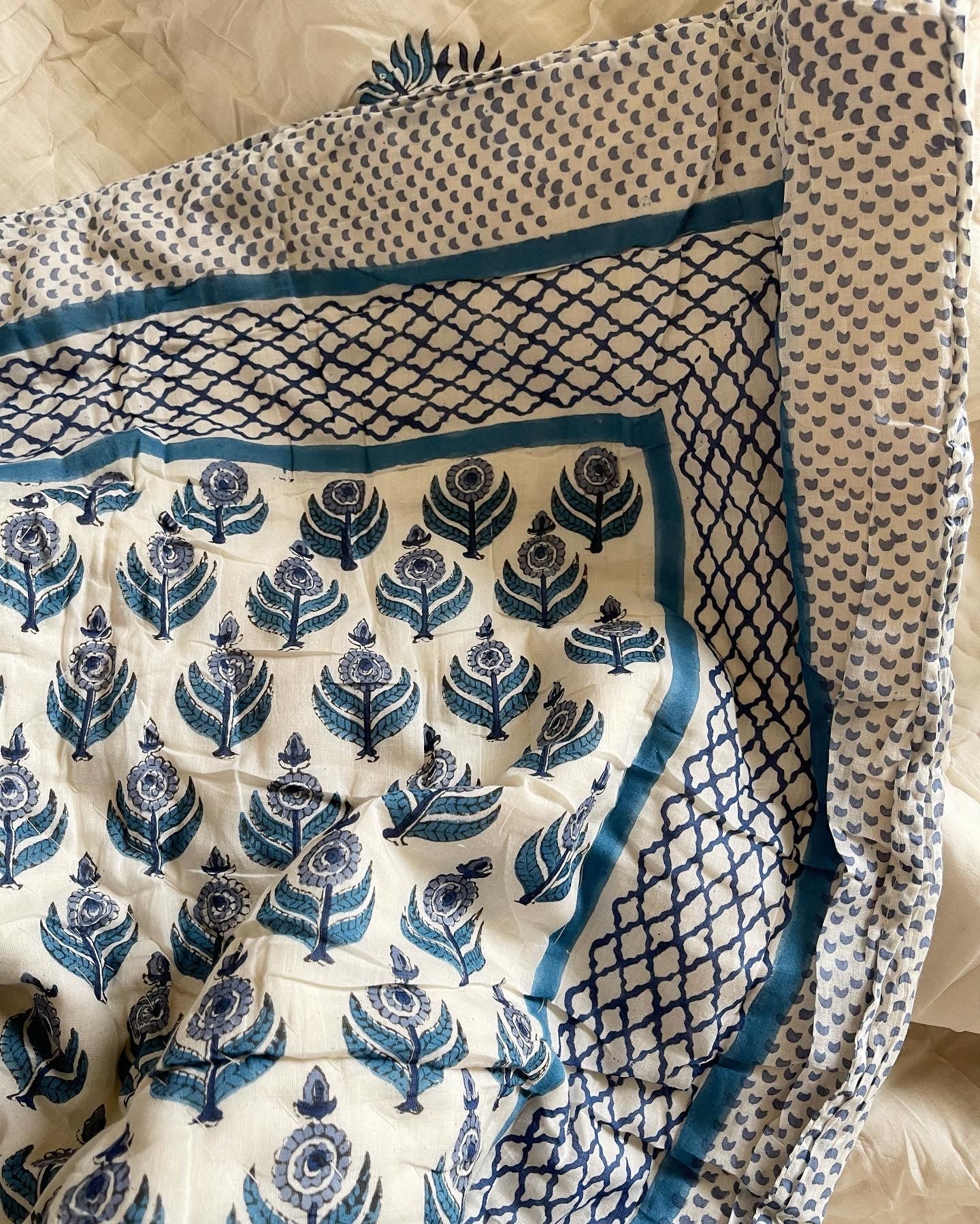 JAIPURI RAZAI - Soft Teal Floral