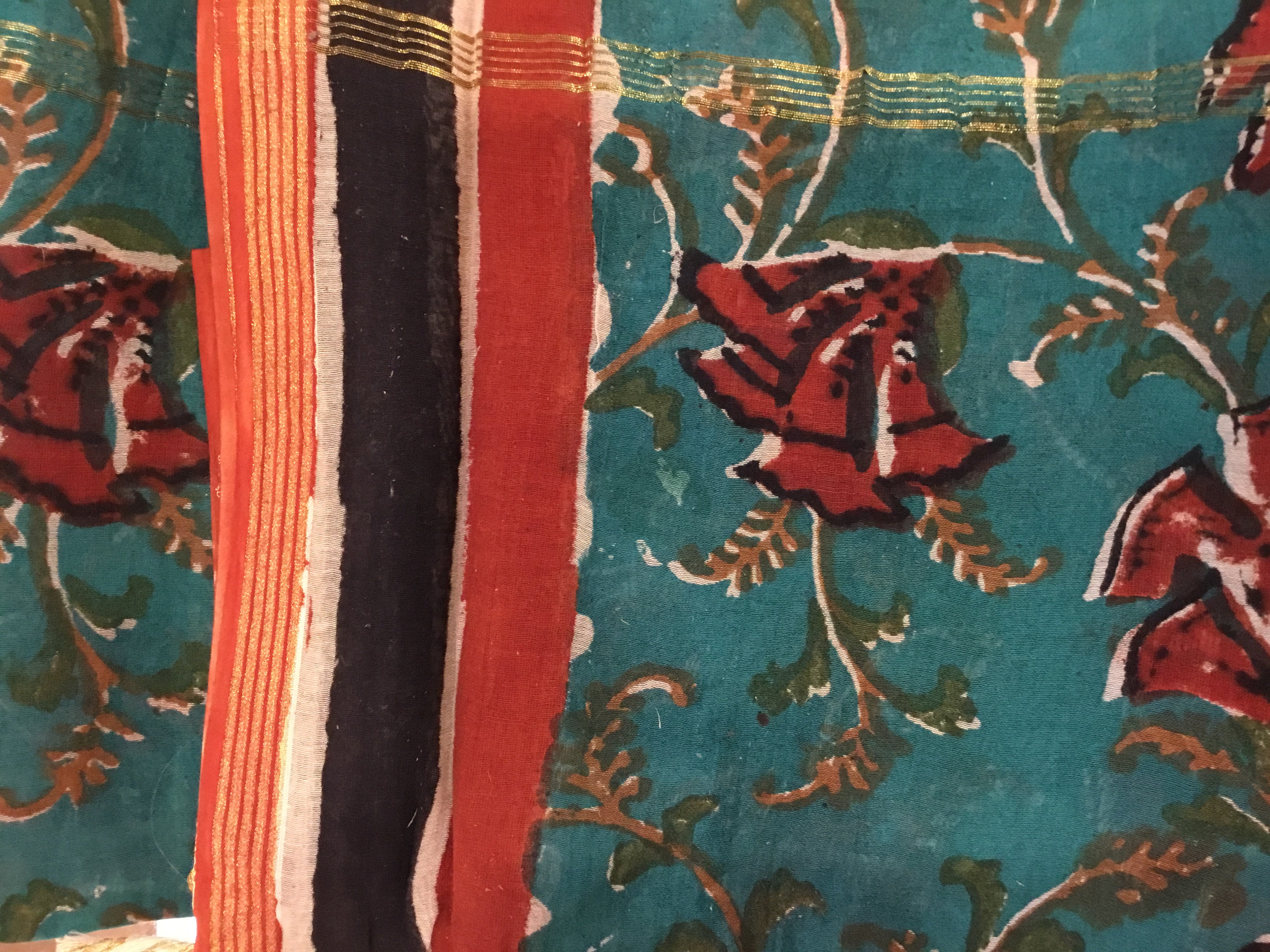 Chanderi Silk Cotton Scarf - Red Bell Flower