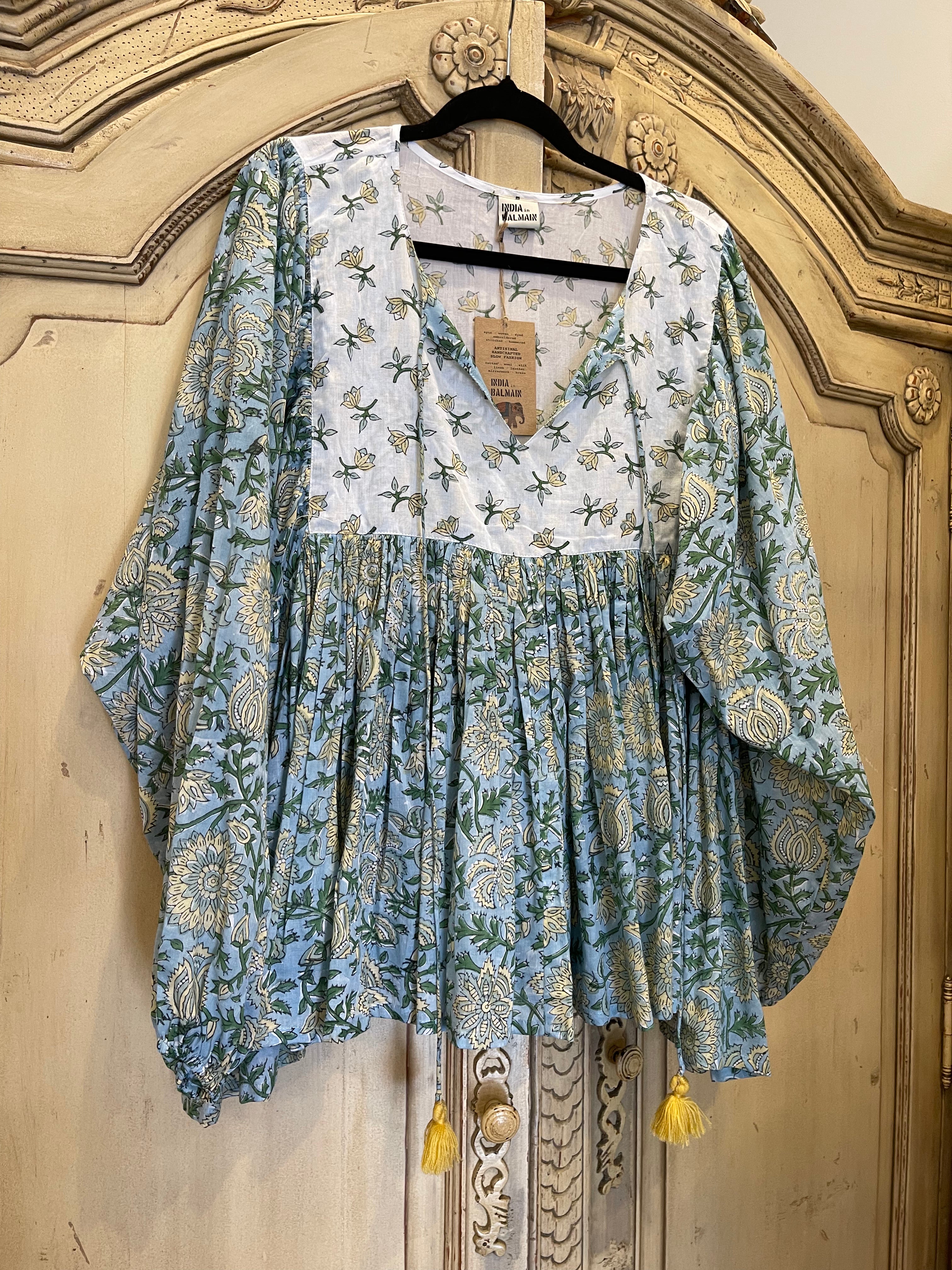 GYPSY TOP - BLUE SUMMER MEADOW