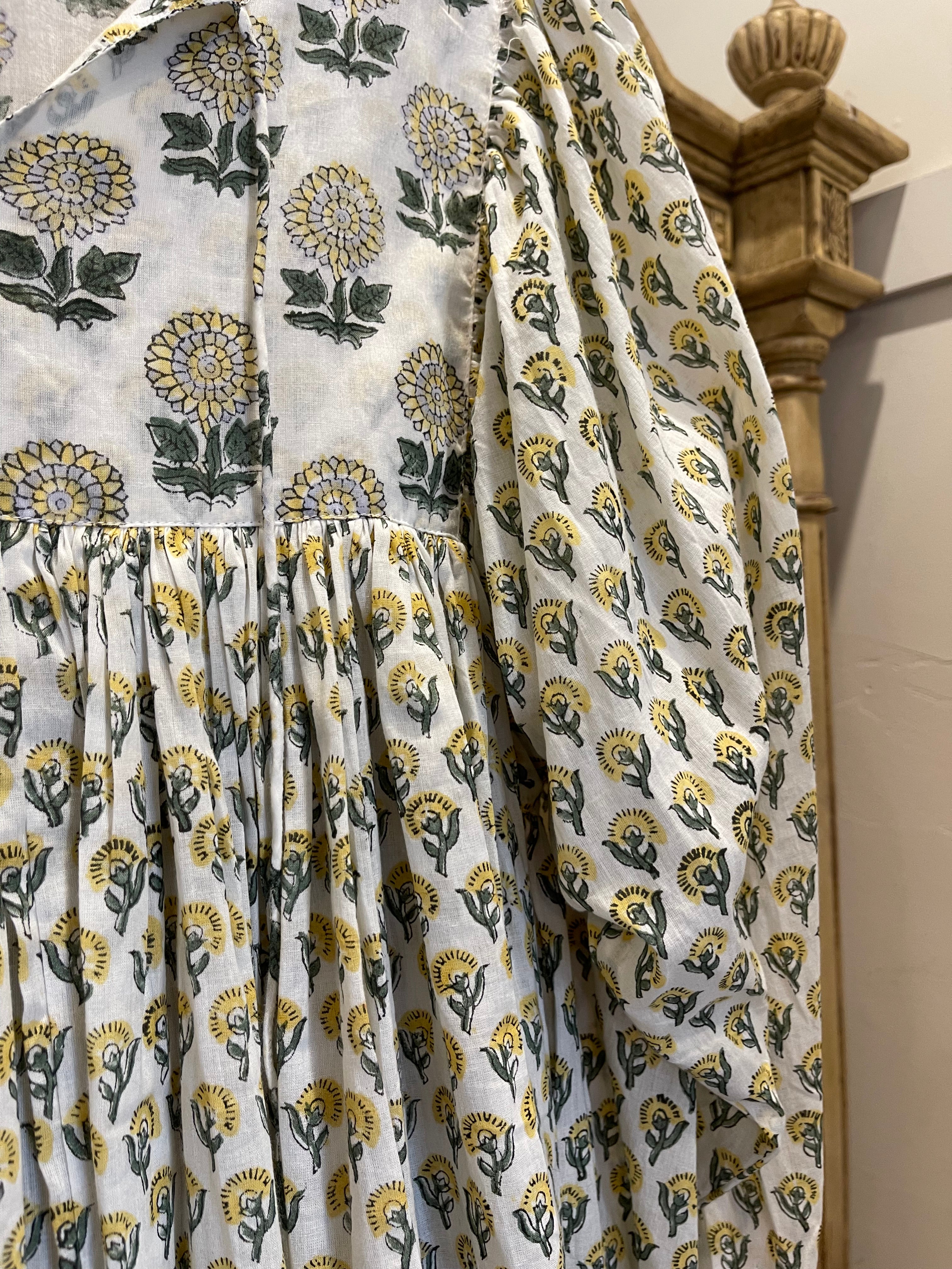 GYPSY TOP - DAISY FLORAL