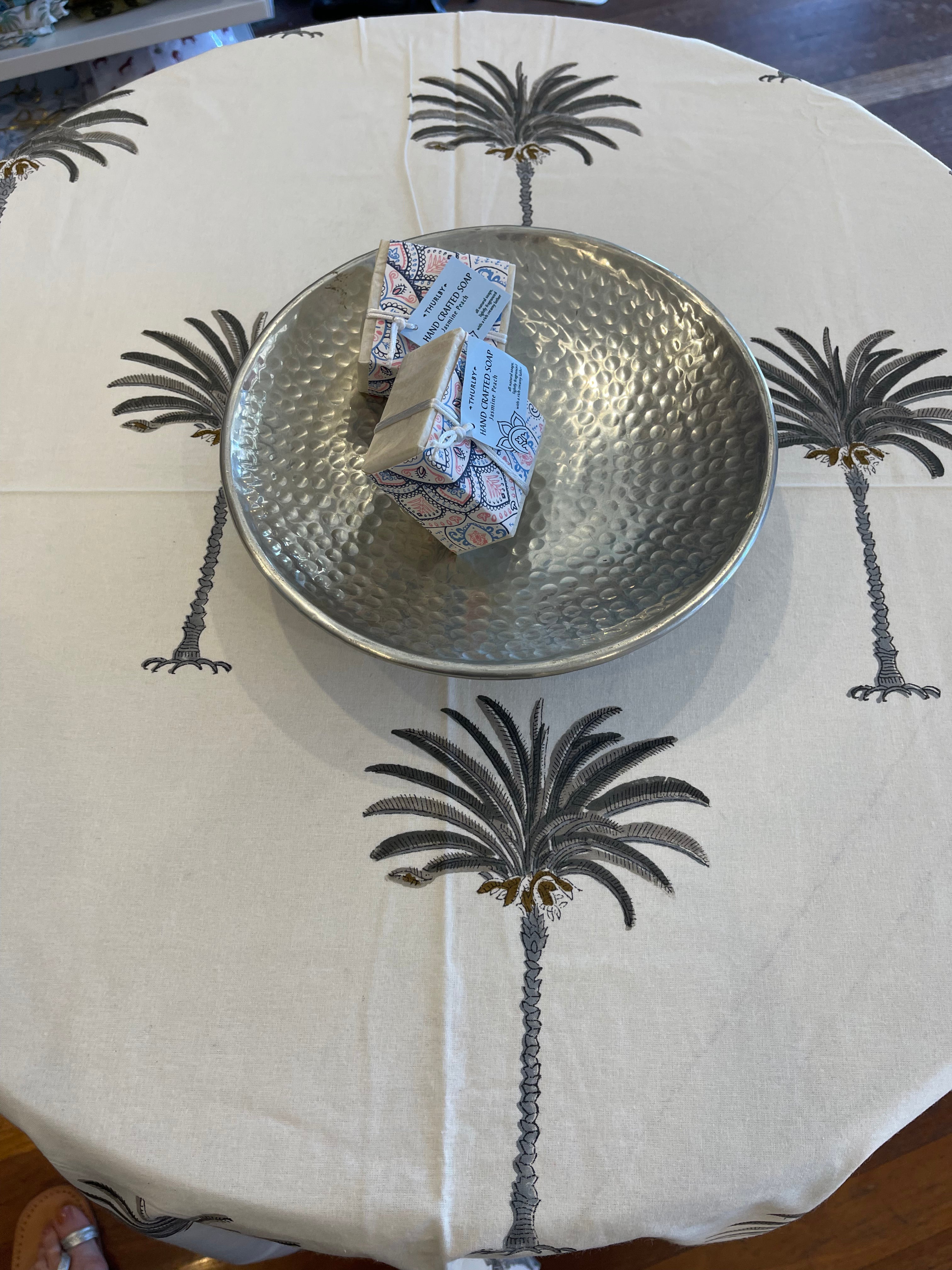 Tablecloth Round  -  Palm Grey