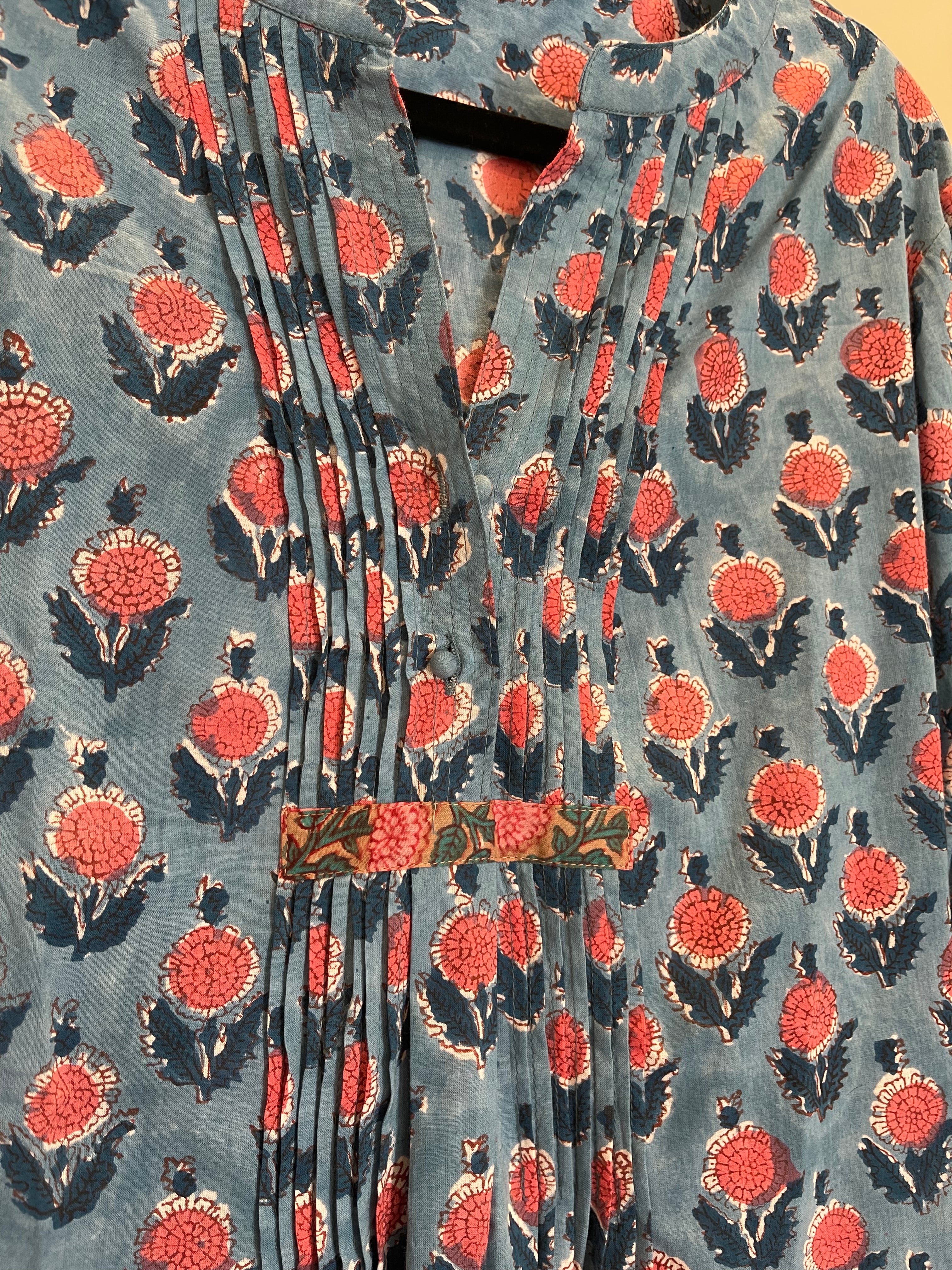 Pintuck Shirt - FLOWER