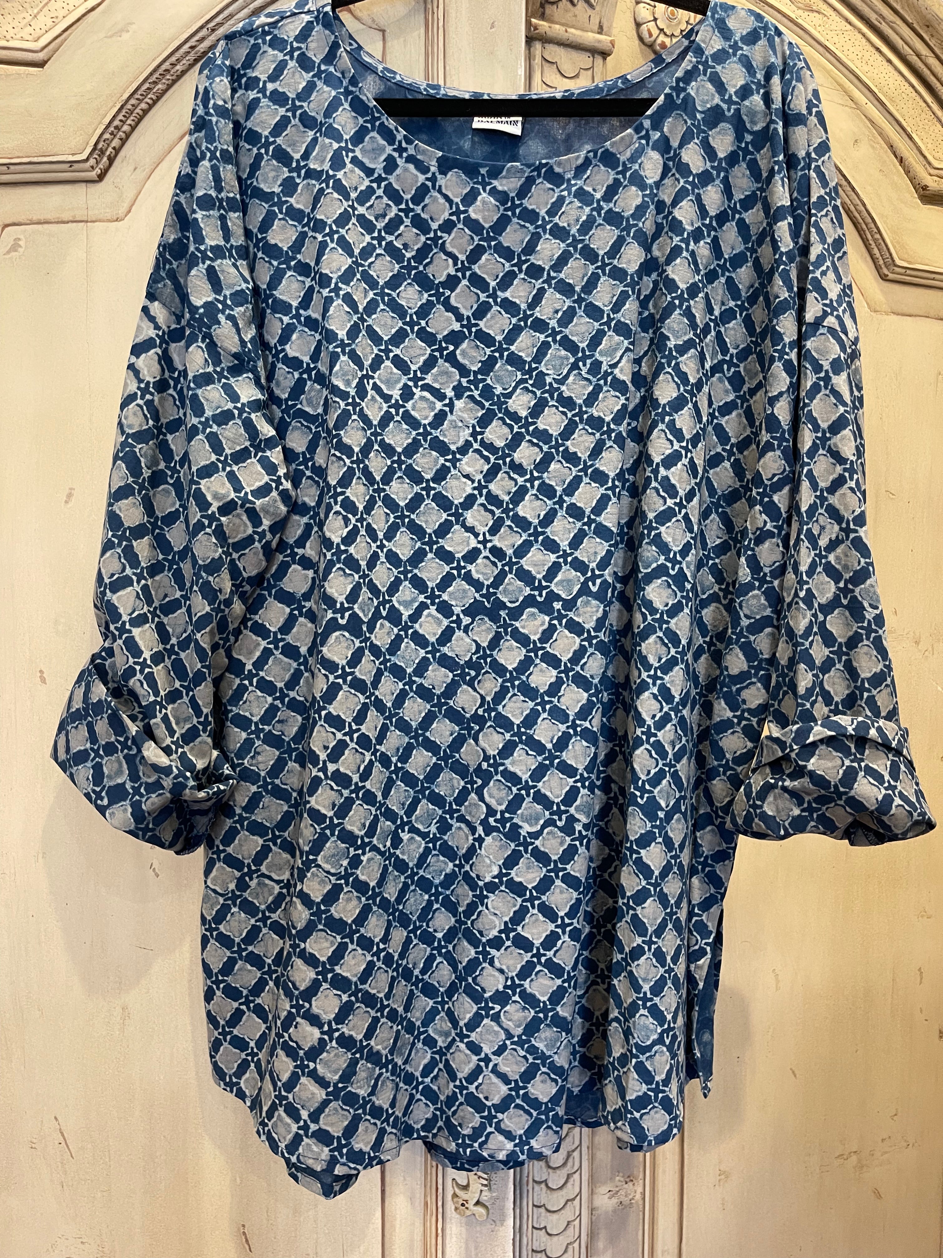 Fine Indian cotton handblock AJRAKH  top in natural dyes, Diamond Blue Pattern