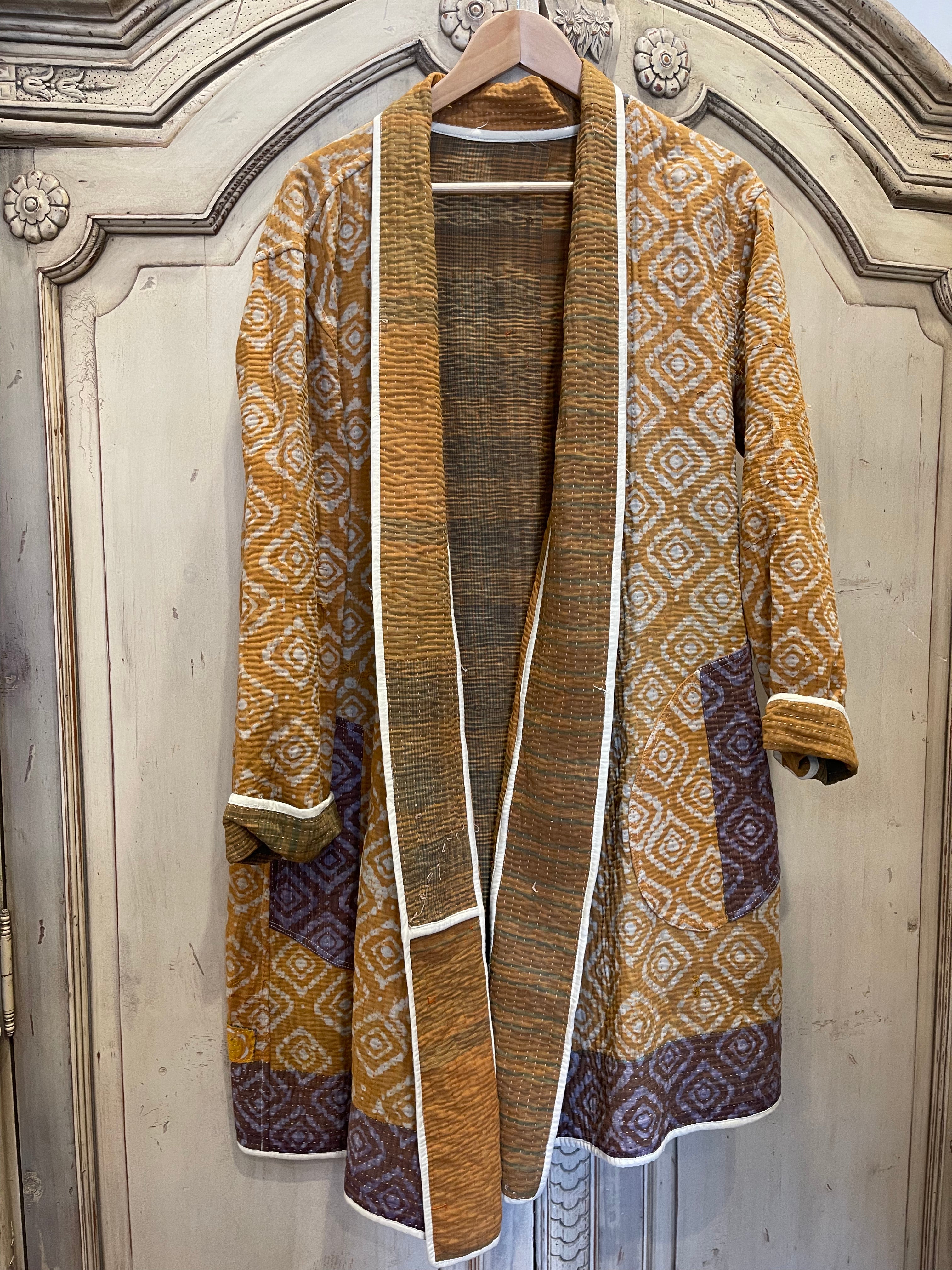 Coat with belt - Burgundy Boheme
