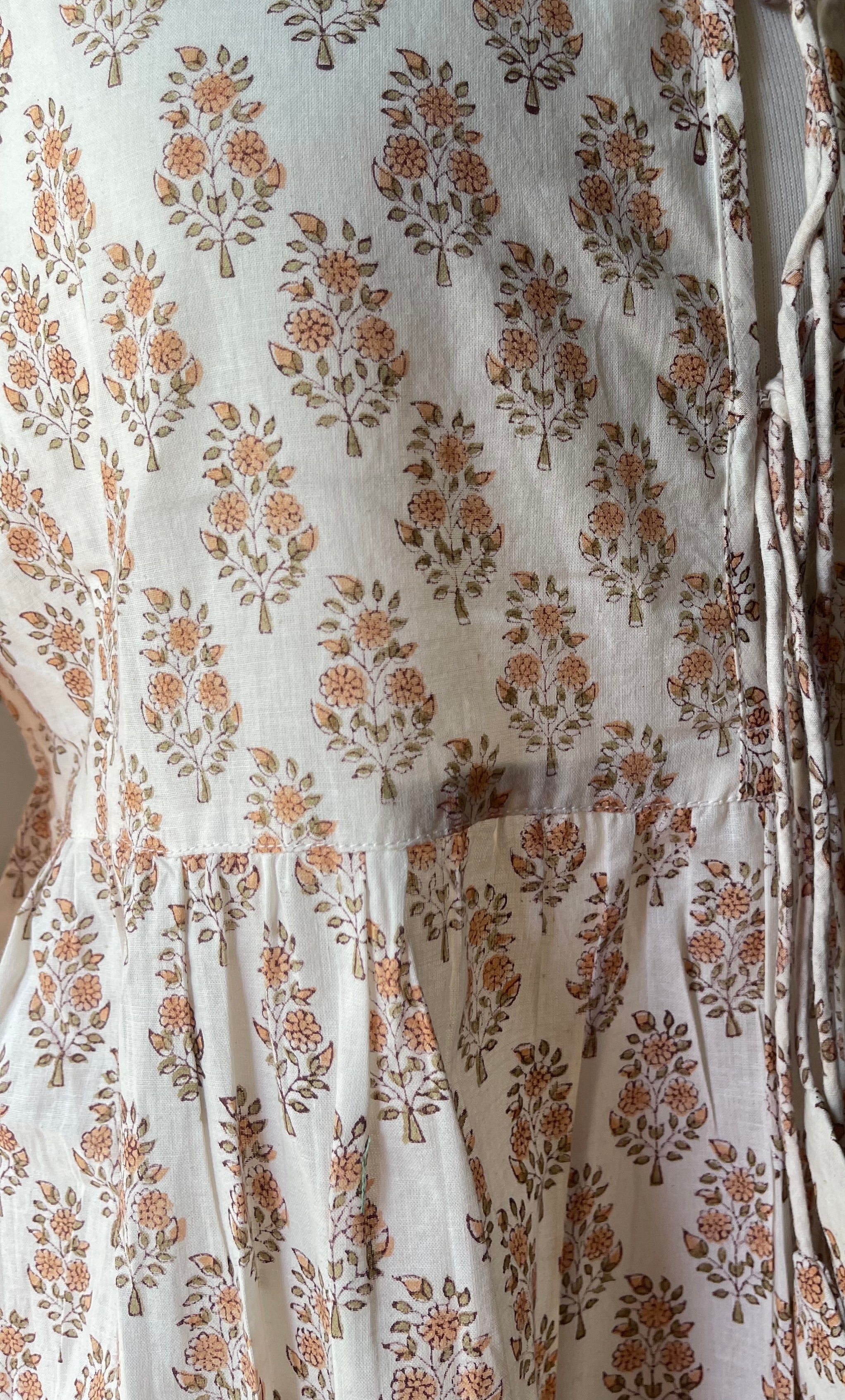 V Neck Dress - Beach