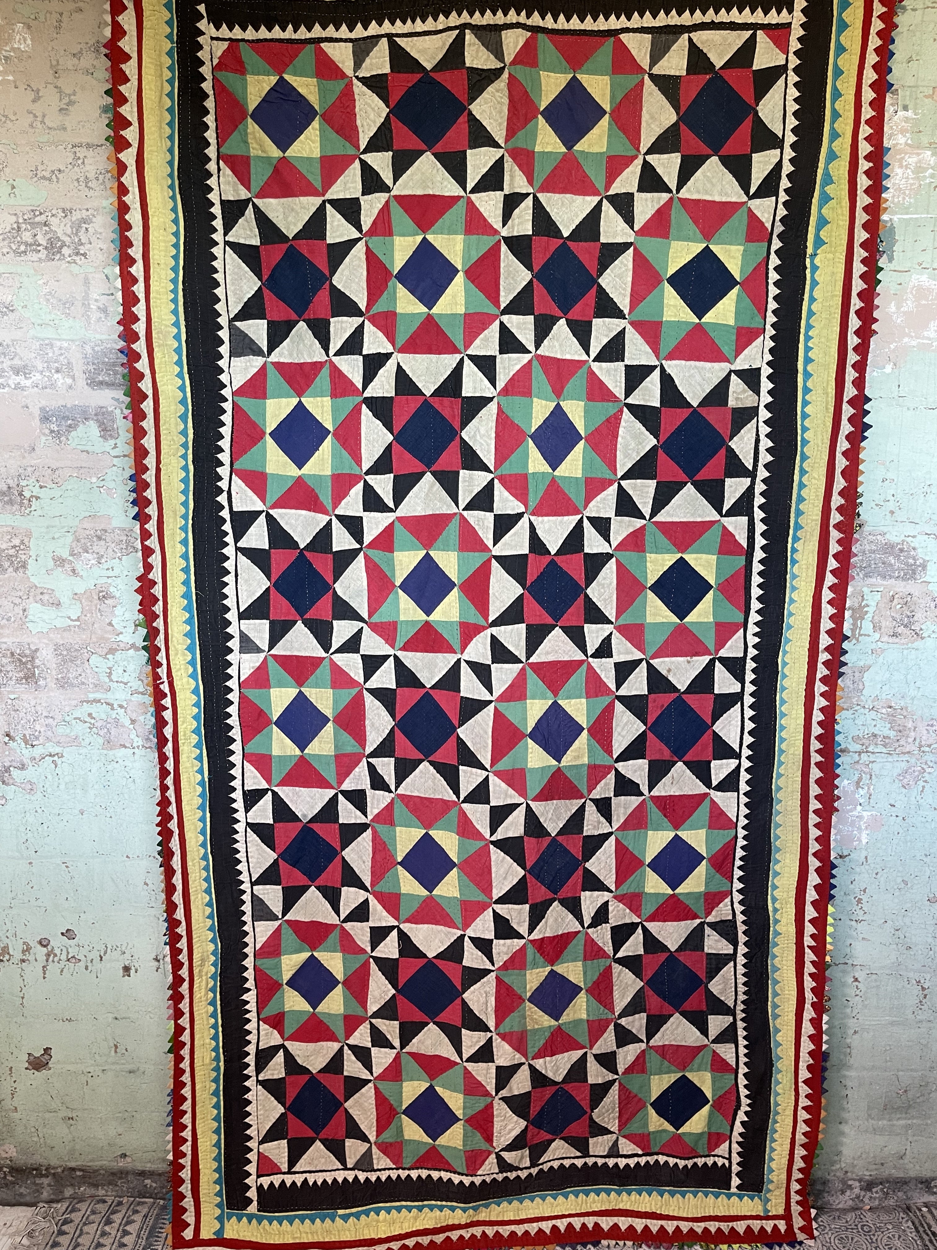 Vintage Ralli Quilt - Windmills